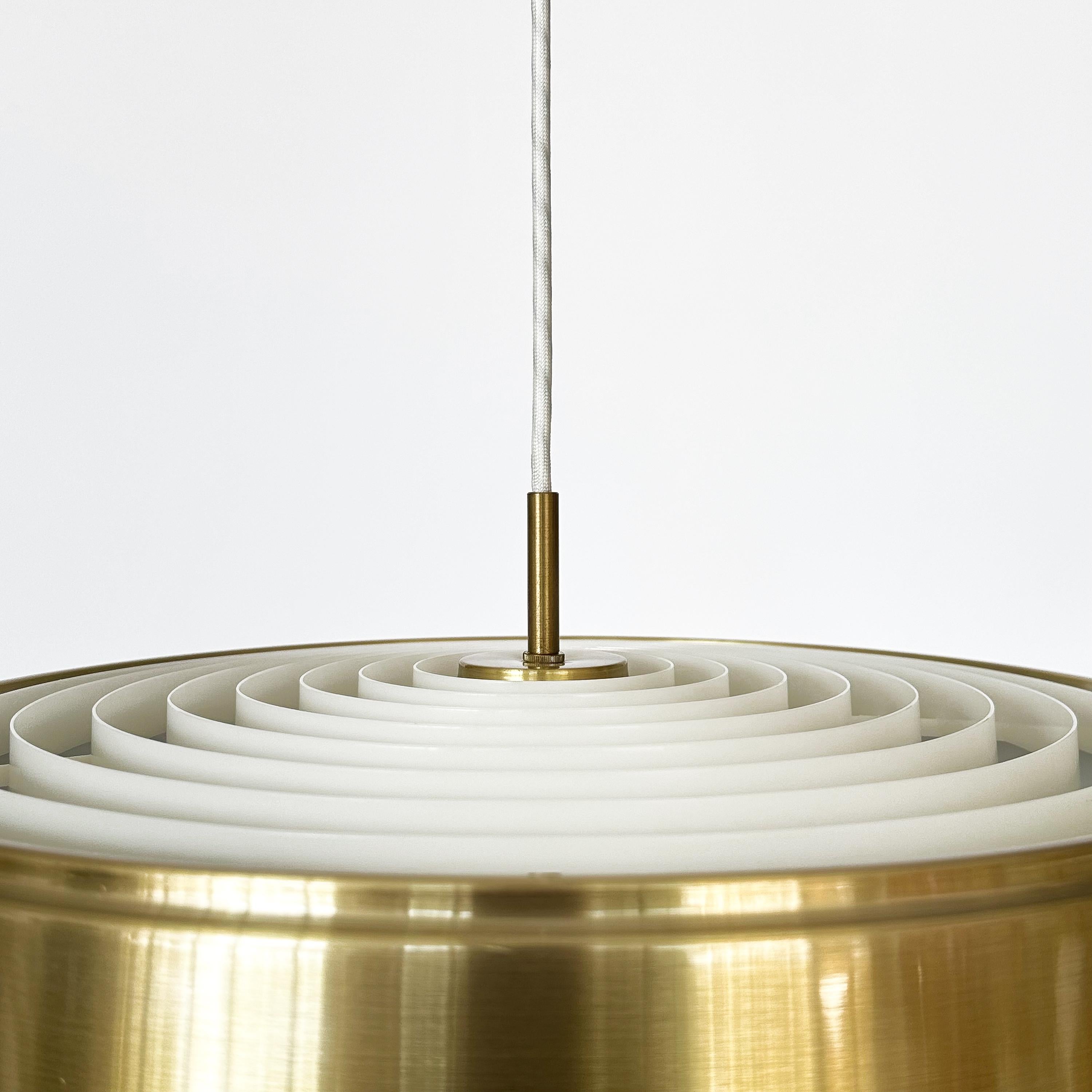 Brass Cylindrical Pendant Lamp by Sven Middelboe for Nordisk Solar For Sale 4