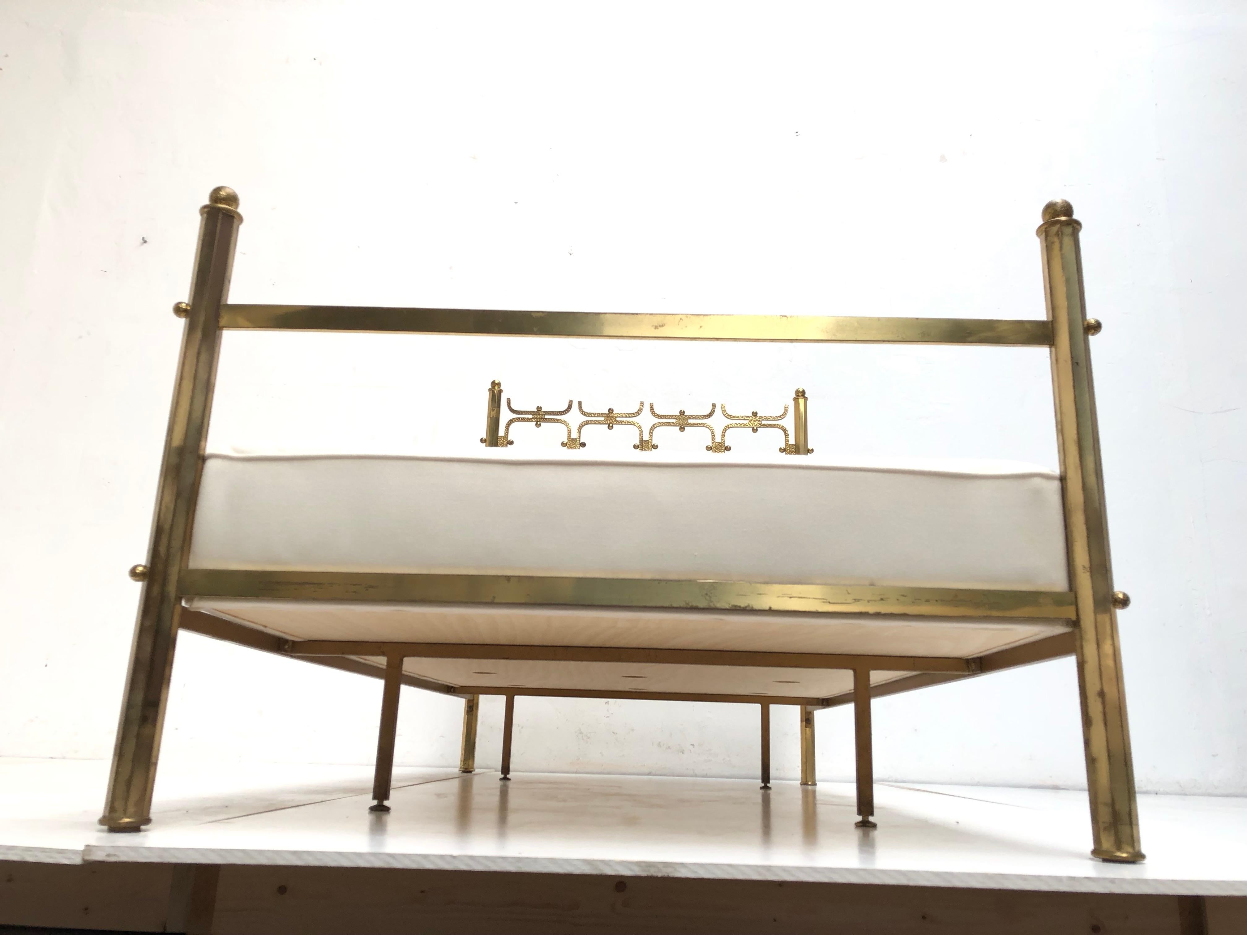 Sculptural form brass day bed by Osvaldo Borsani, Arredamento Borsani, circa 1958 For Sale 9