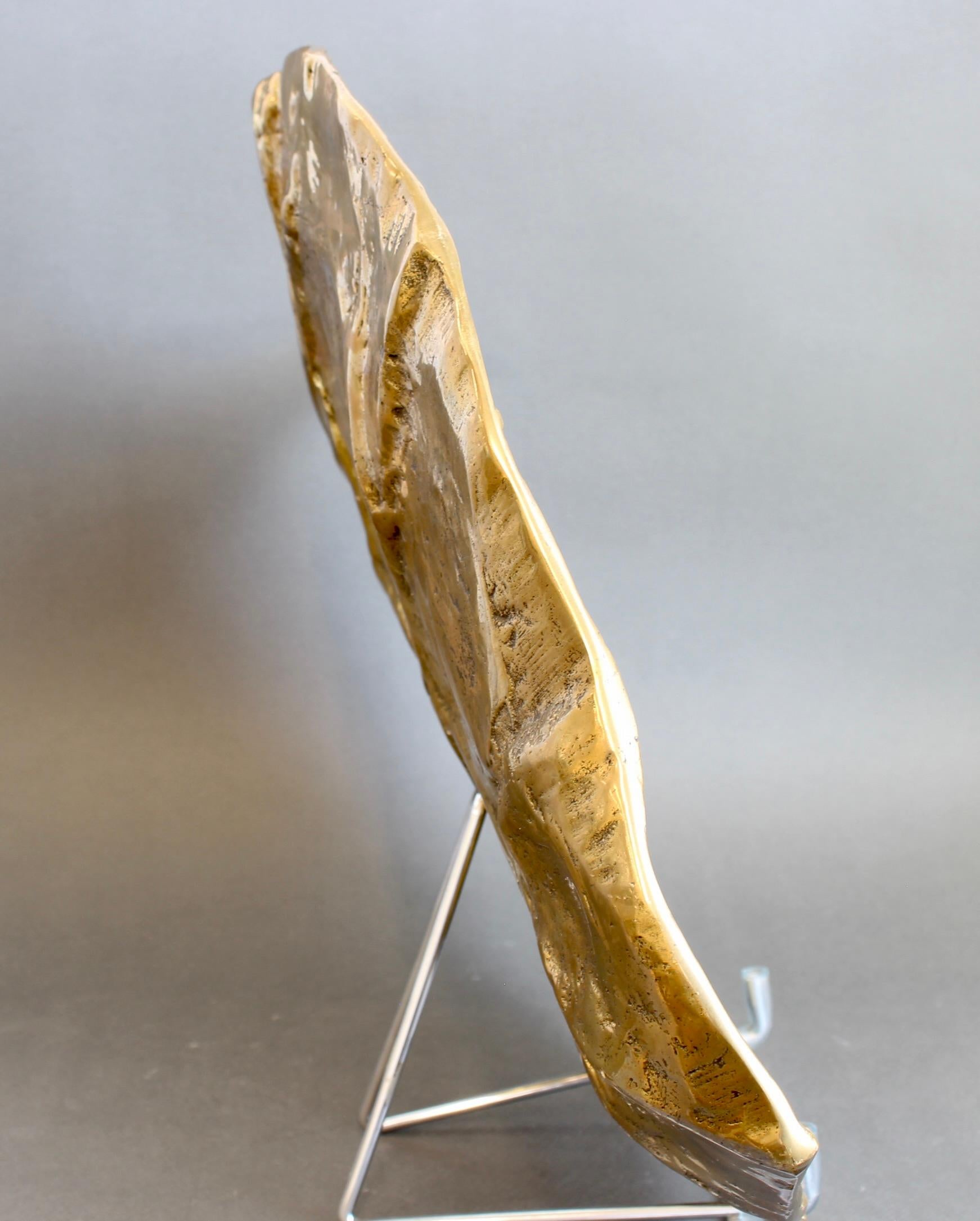 Vassoio decorativo in ottone con foglie di David Marshall (circa anni '80) in vendita 1