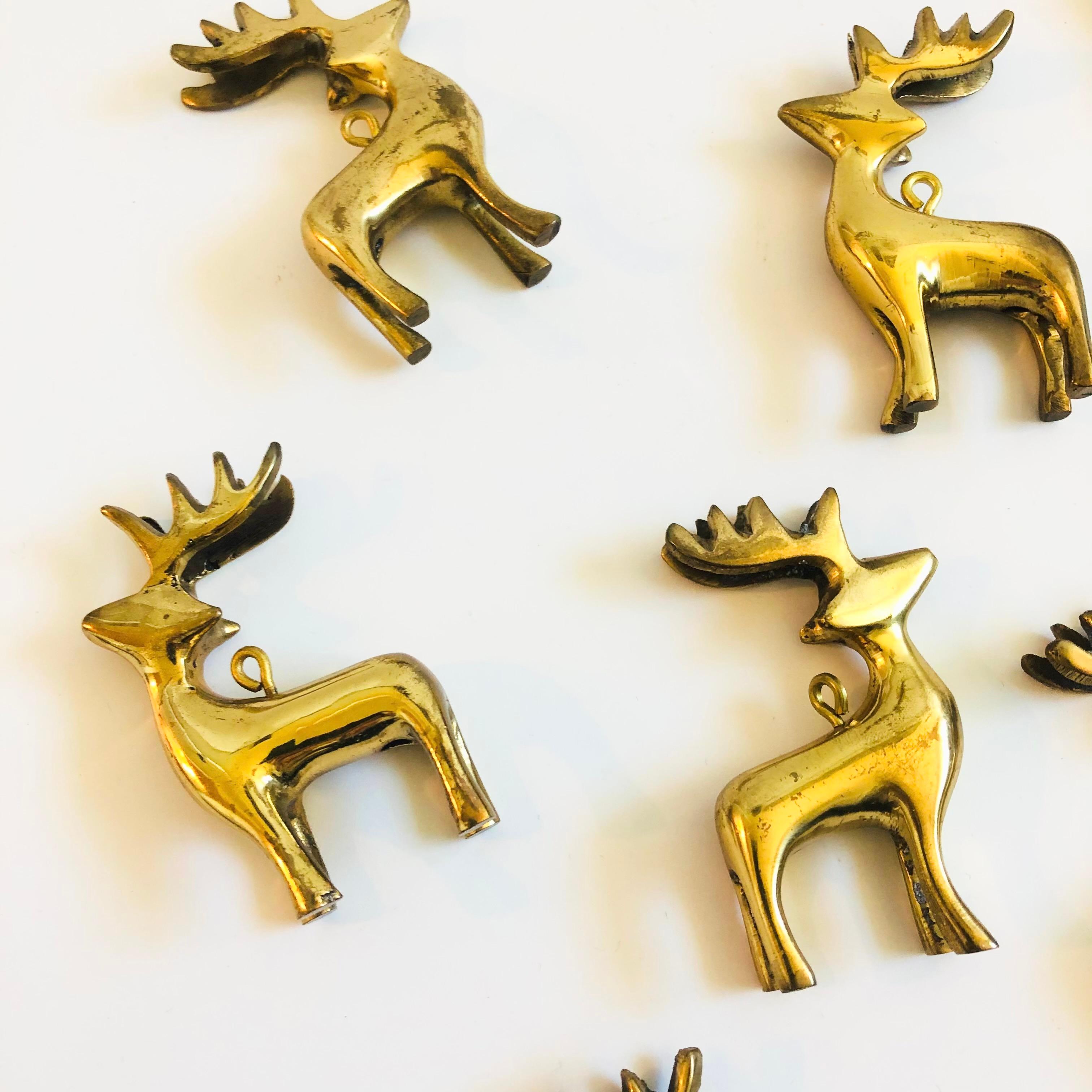 Ornamenti per l'albero di cervi in ottone - Set di 9 In condizioni buone in vendita a Fairfield, CA