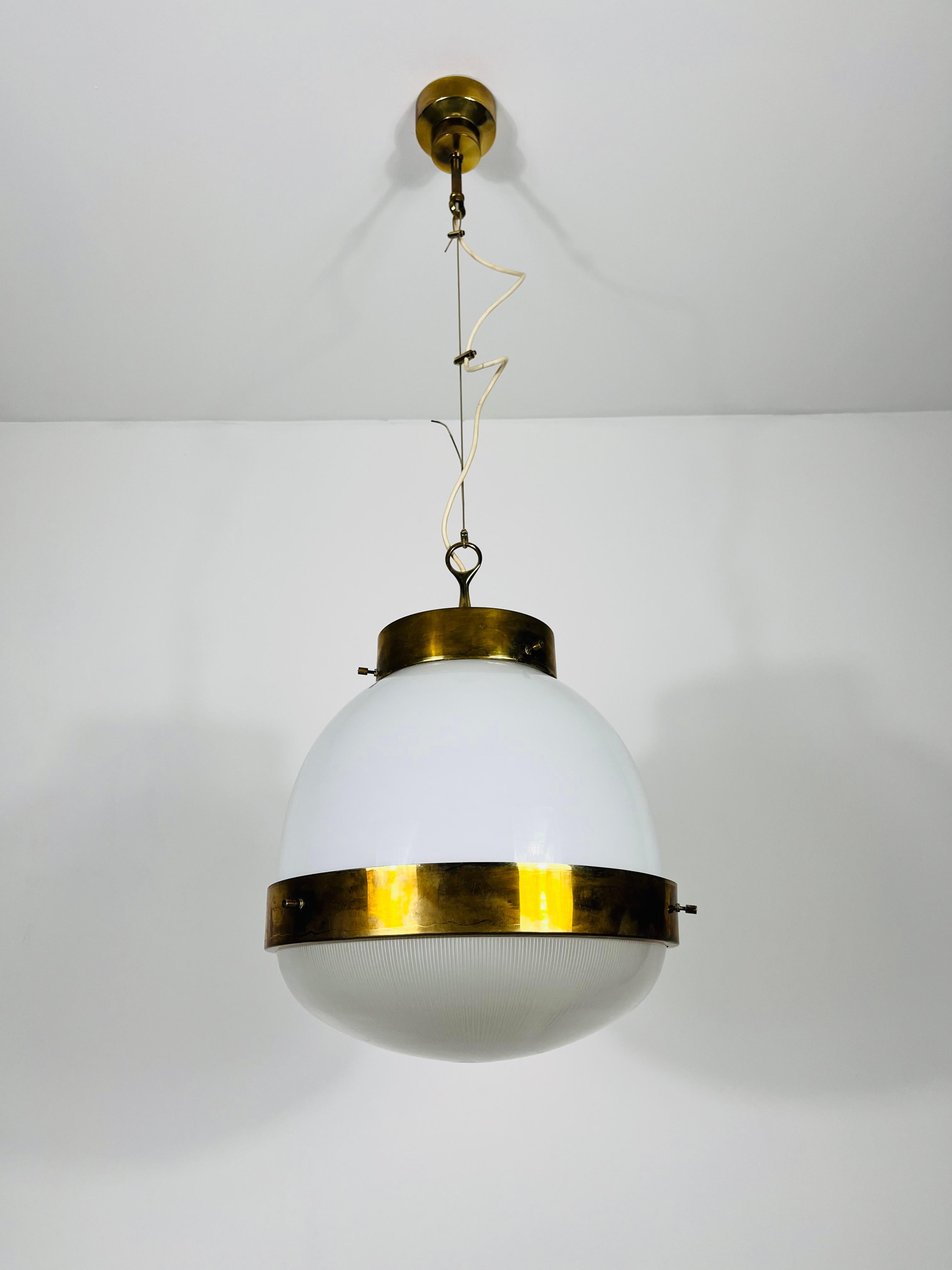 Mid-Century Modern Lustre Delta Grande de Sergio Mazza pour Artemide, Italie, années 1960 en vente