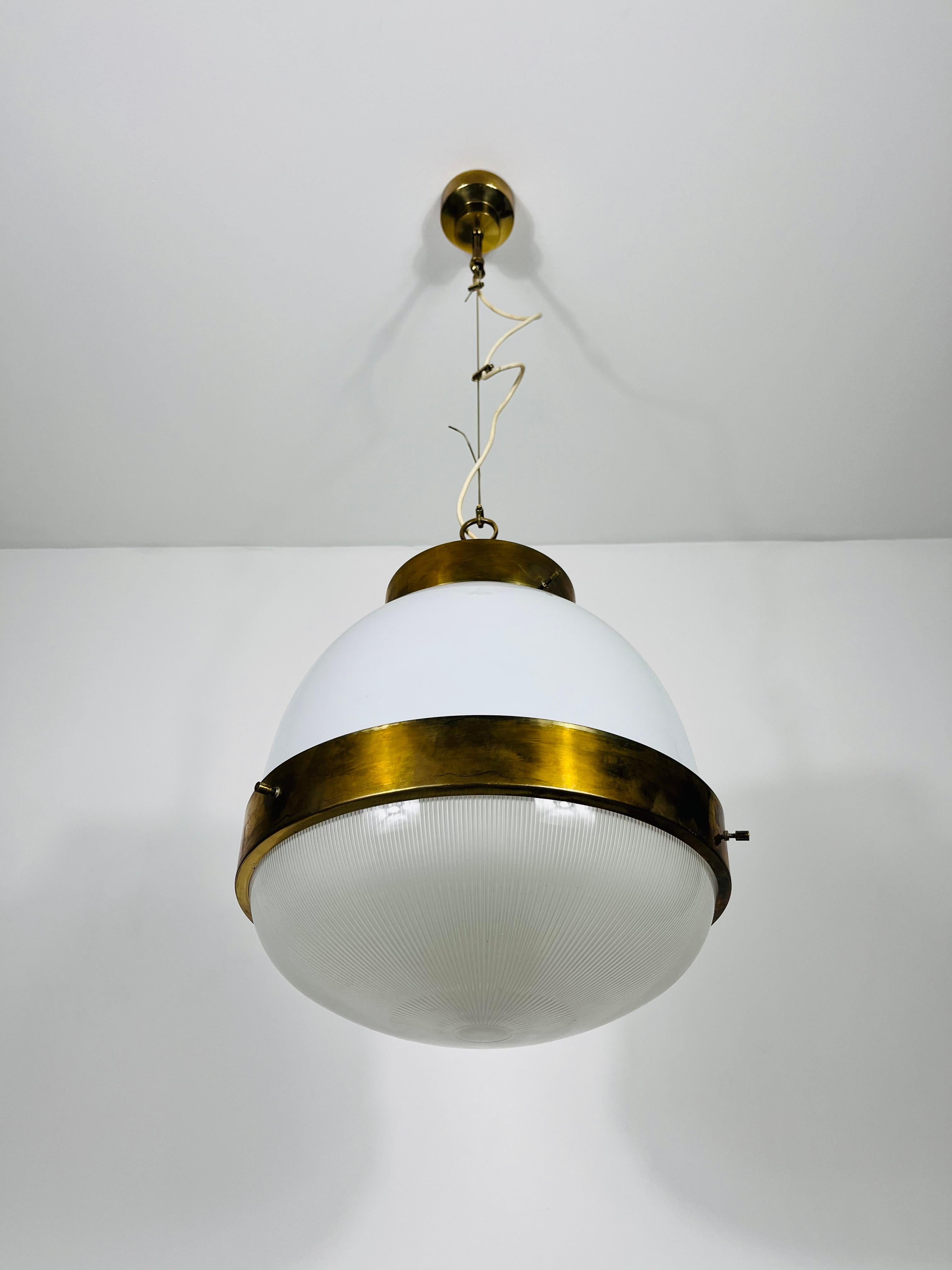 Lustre Delta Grande de Sergio Mazza pour Artemide, Italie, années 1960 Bon état - En vente à Hagenbach, DE