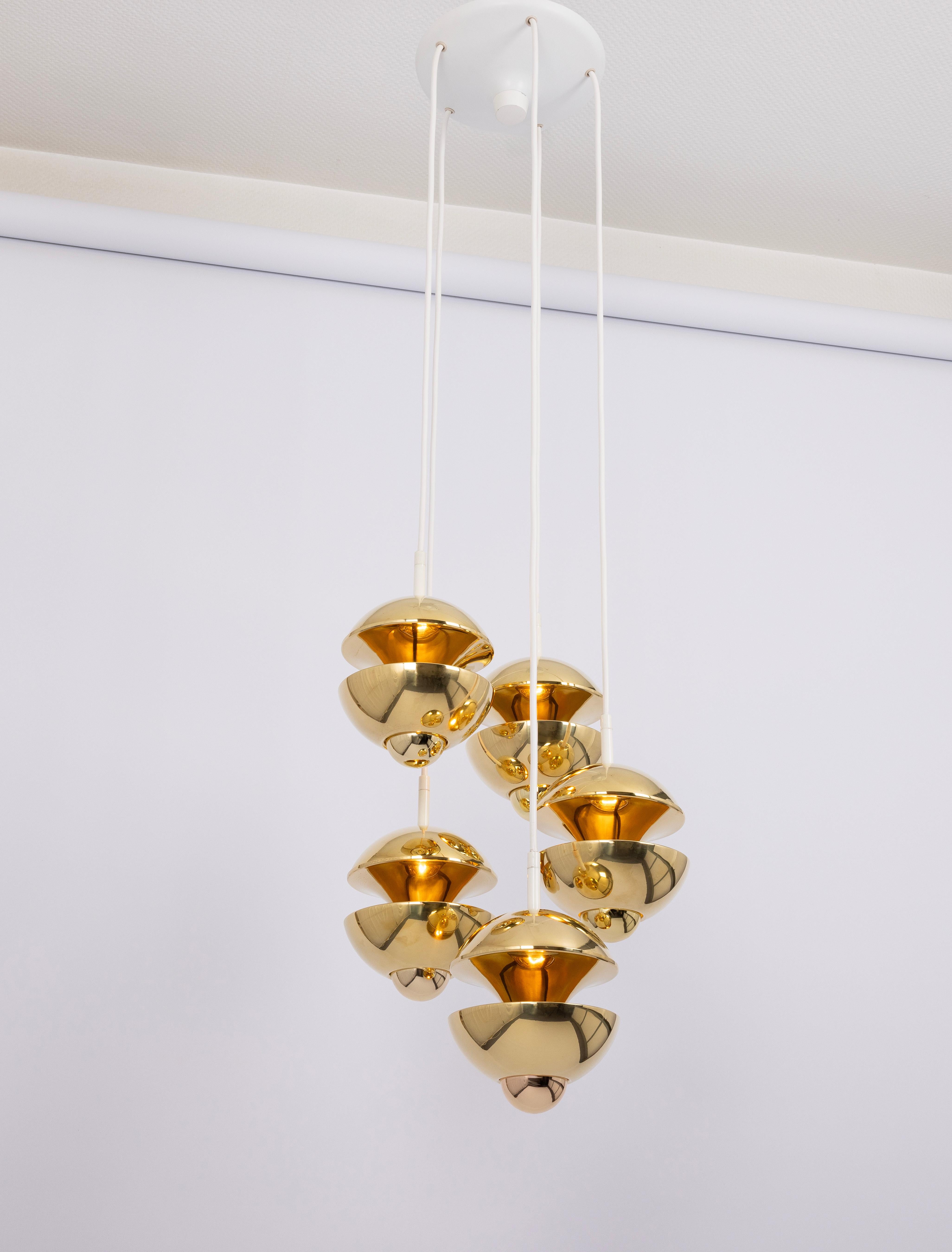 Tedesco Ciondoli a cascata di design in ottone di Kaiser, Germania, anni '70 in vendita