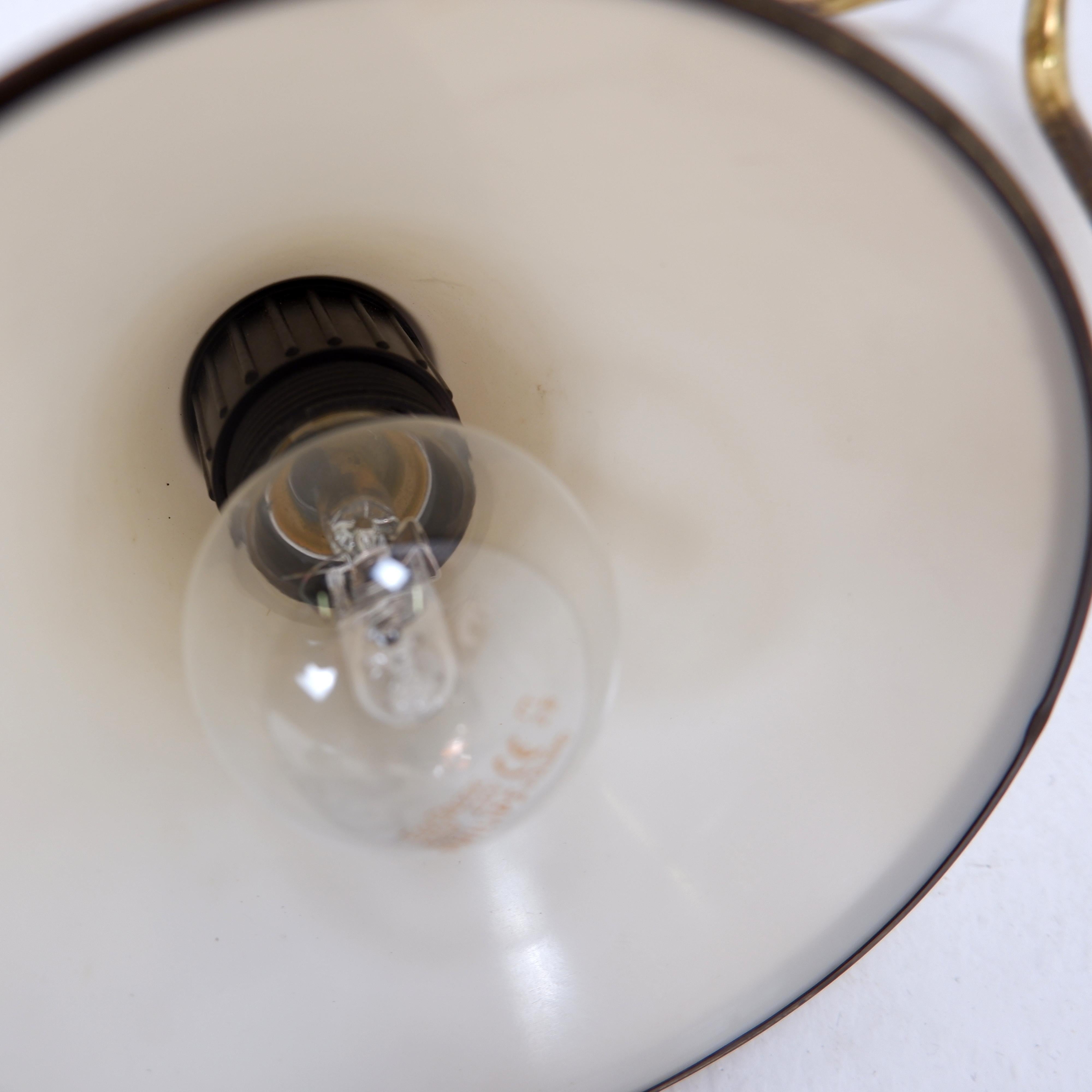 Schreibtischlampe aus Messing - 1950er Jahre im Angebot 7