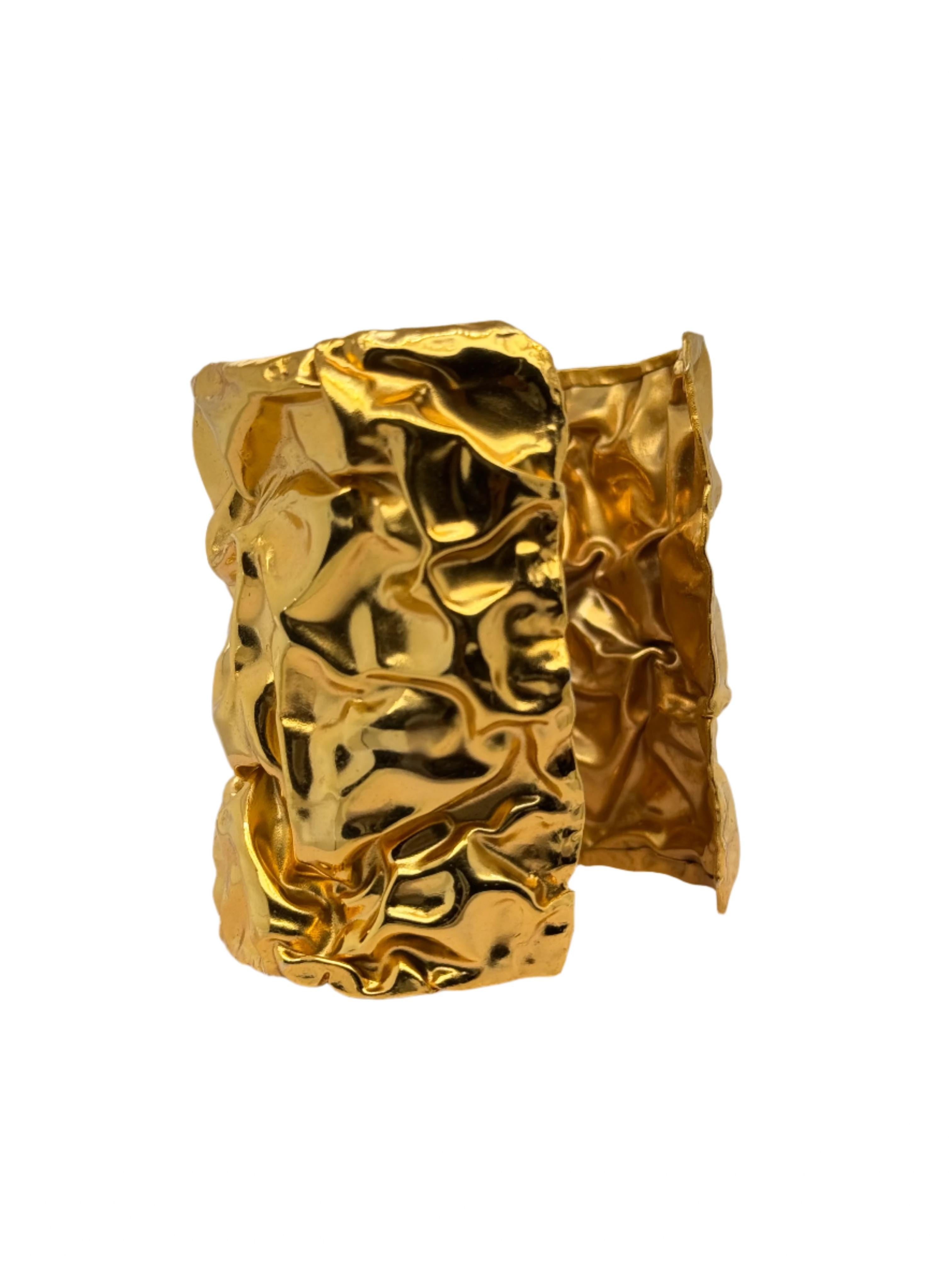 Women's or Men's Gold Wrinkle Cuff Bracelet For Sale