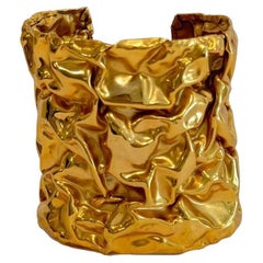 Manschettenarmband aus Messing, eingefasst in 14 Karat Gold mit Wrinkle