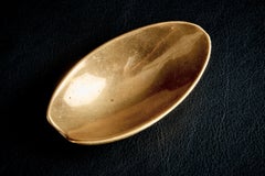 Piatto e posacenere in ottone di Werkstätte Carl Auböck, Austria 1960