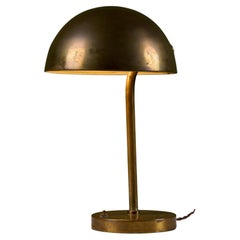 Lampe de table à abat-jour en laiton