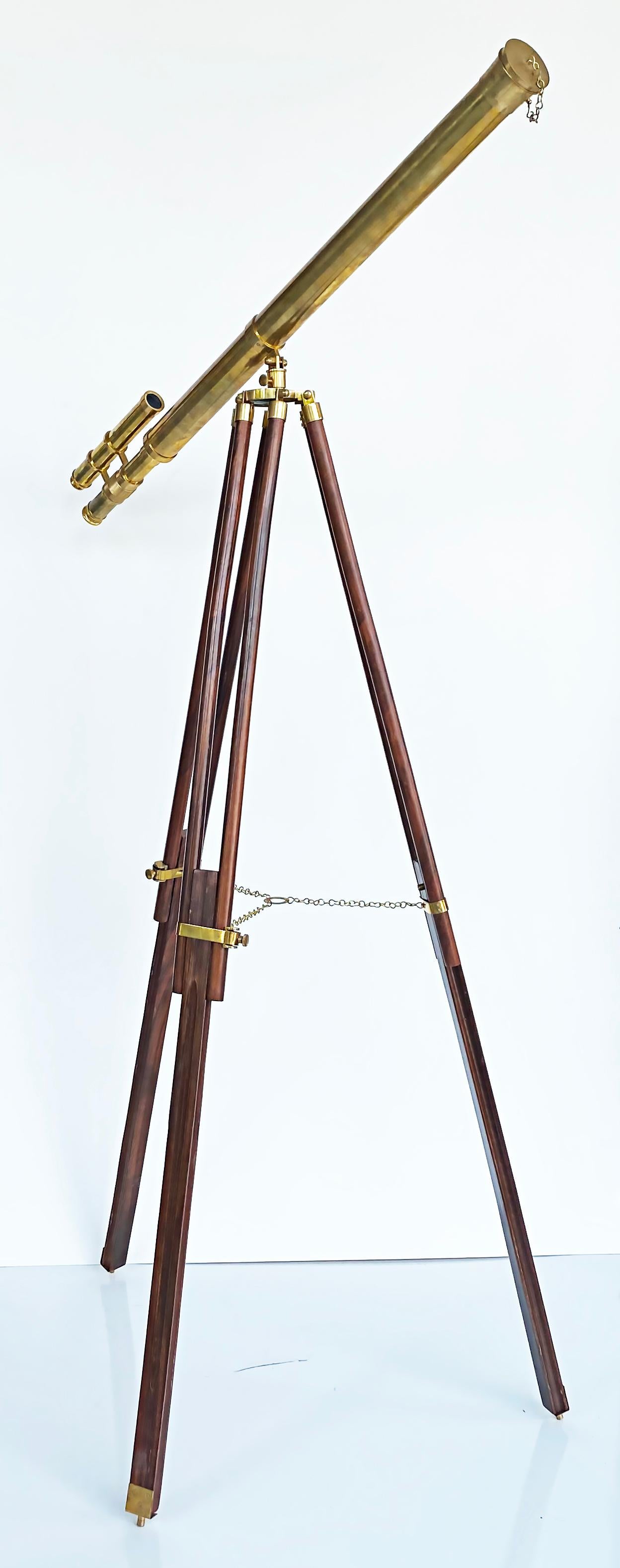 Brass Double Telescope Mounted on Adjustable Tripod Wooden, Brass Mounted Stand In Good Condition In Miami, FL