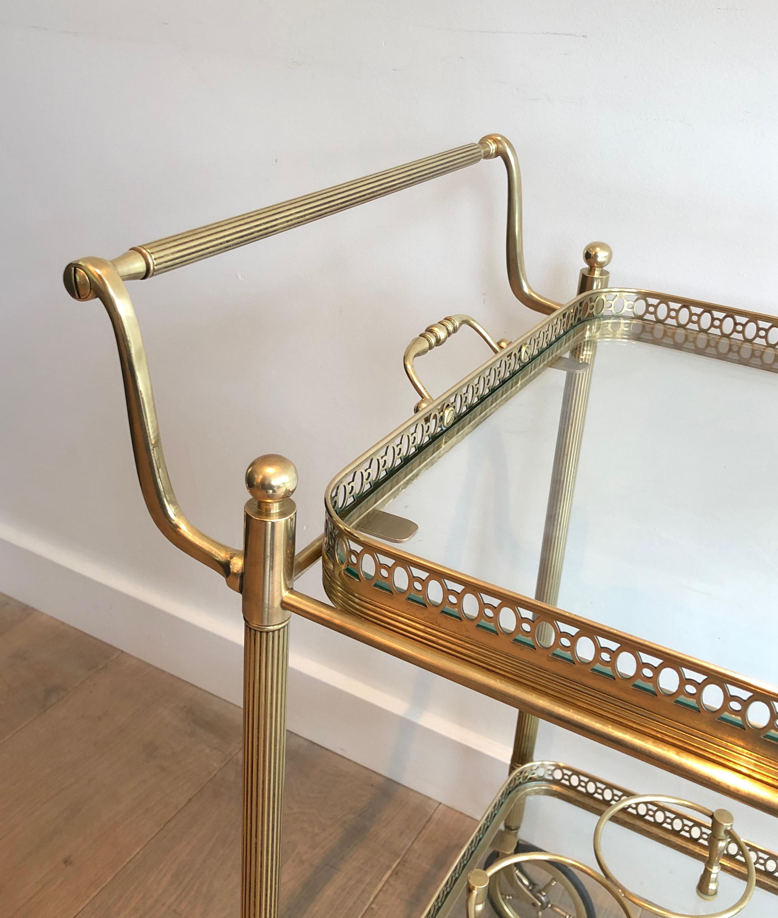 Brass Drinks Trolley by Maison Jansen. Circa 1940 In Good Condition In Marcq-en-Barœul, Hauts-de-France