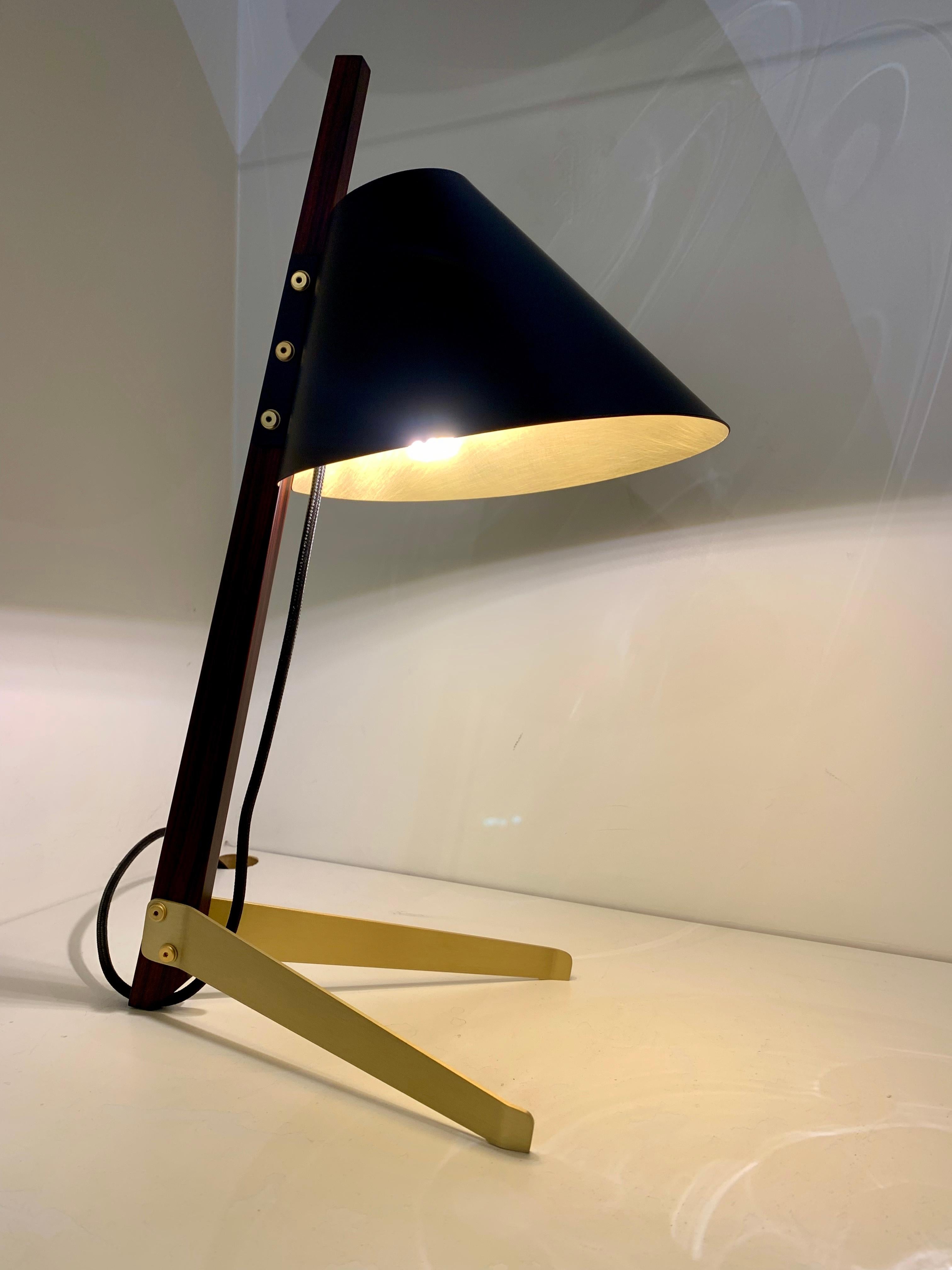 Mid-Century Modern Lampe de bureau « Billy TL » en laiton par J.T. Kalmar, Kalmar Werkstatte en vente