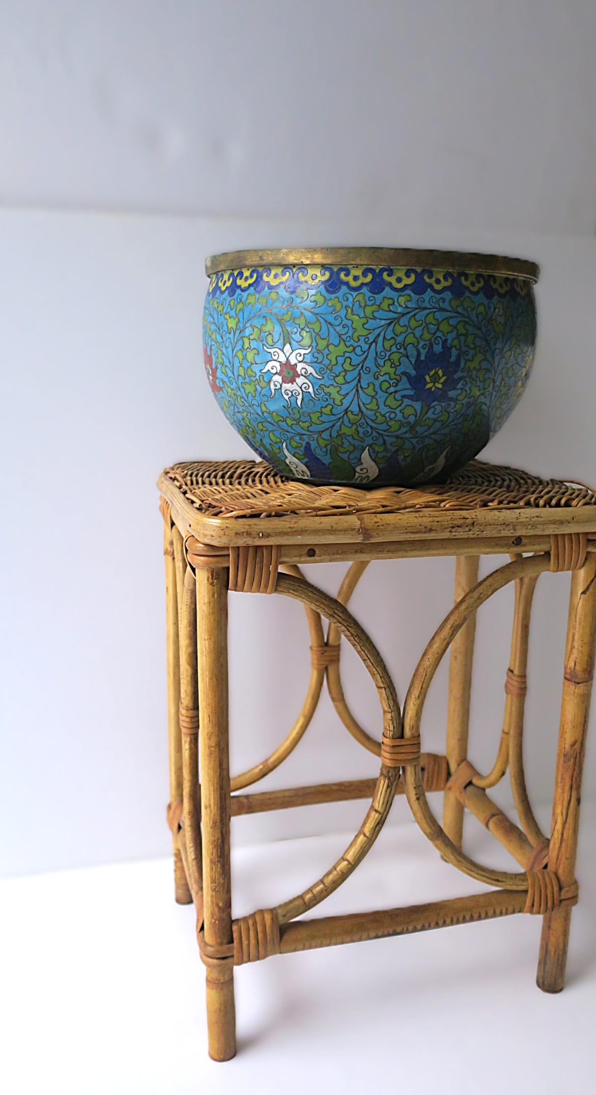 Ottone Ciotola in ottone smaltato Cloisonné Fioriera Cachepot Jardinière in vendita