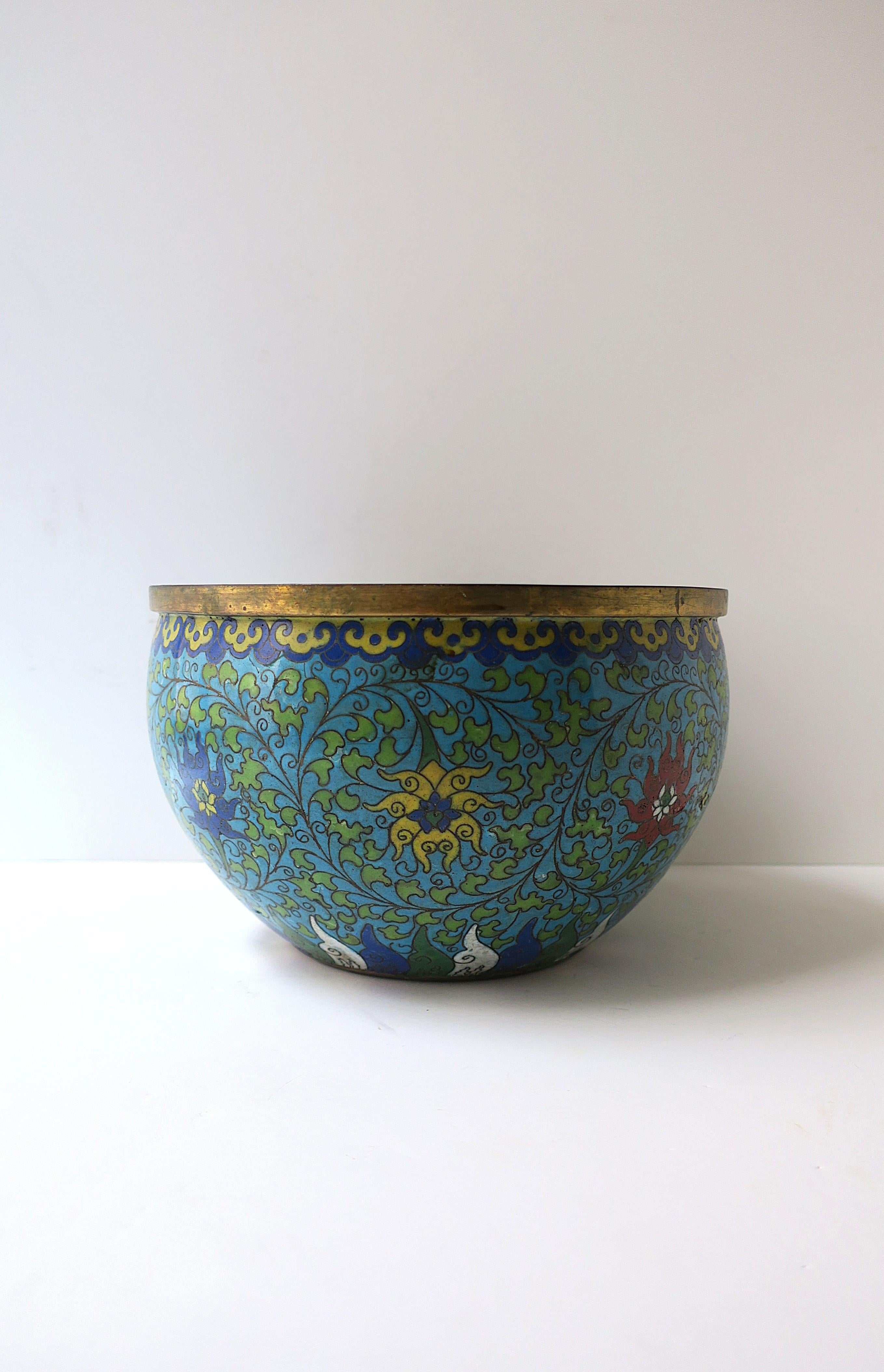 Ciotola in ottone smaltato Cloisonné Fioriera Cachepot Jardinière in vendita 2