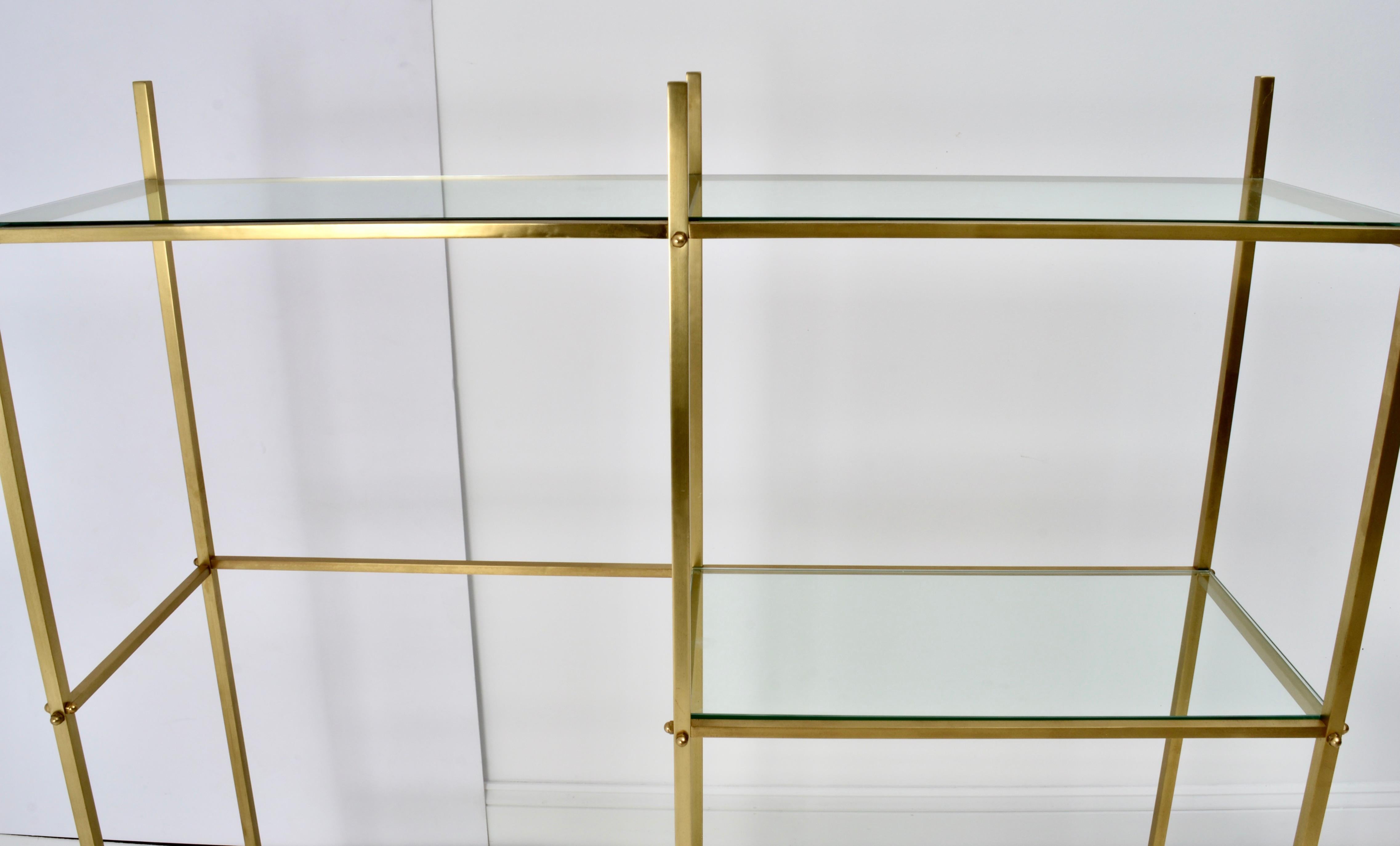 Brass Etagere with Glass Shelves, 1970s For Sale 3