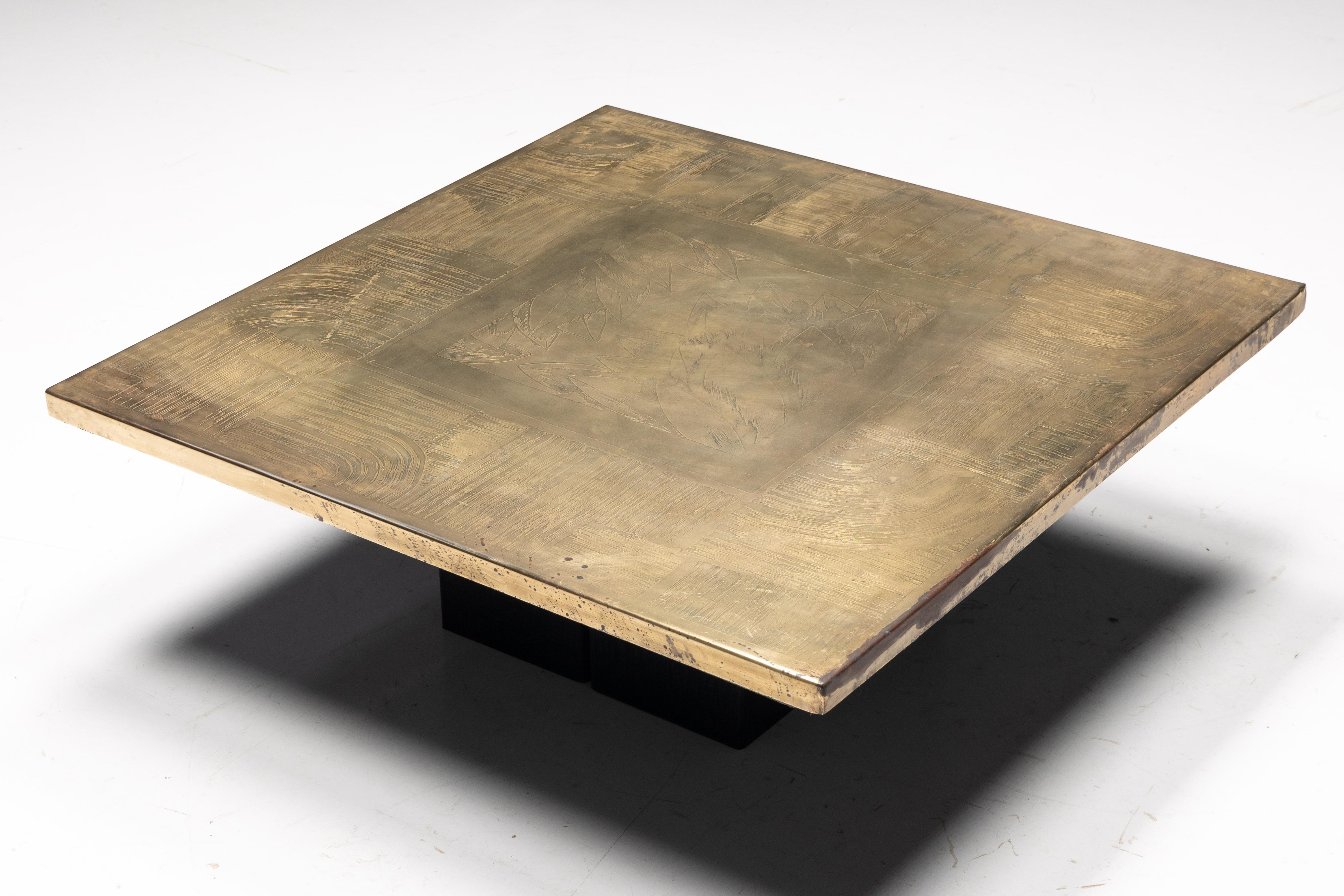 Table basse gravée en laiton de Christian Heckscher, Belgique, 1970 en vente 3