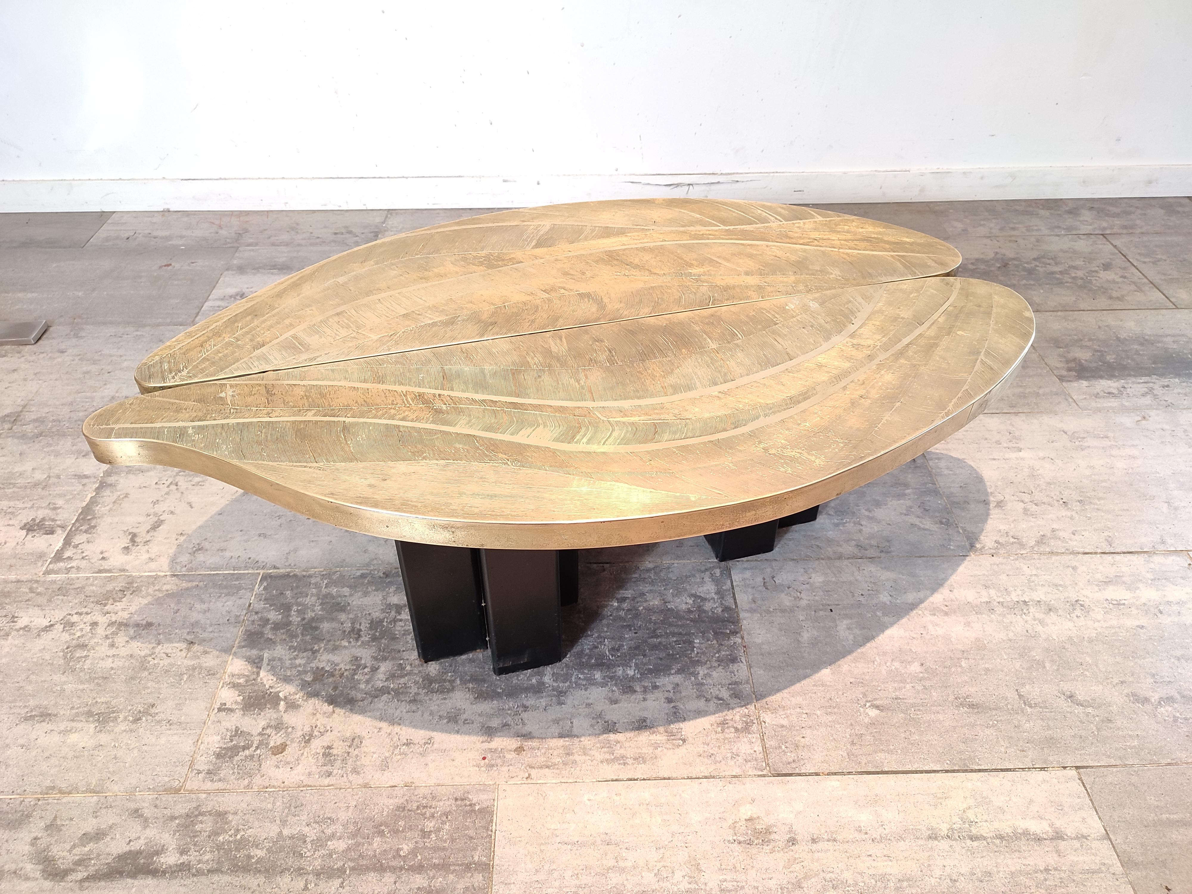 Brass Etched Coffee Table In Good Condition For Sale In Waasmunster, BE