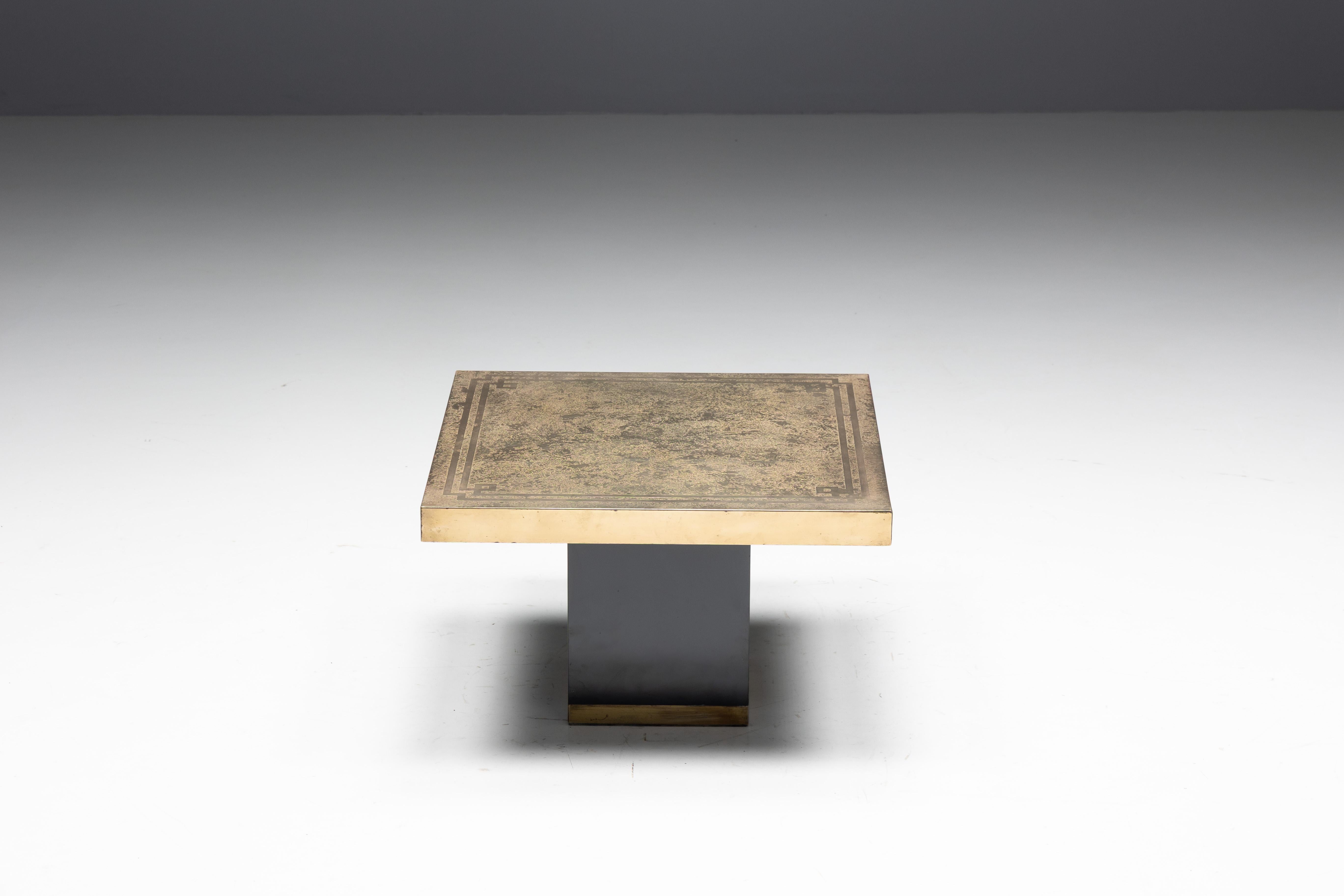 Tables d'appoint Hollywood Regency gravées en laiton par Georges Mathias, France, 1970 en vente 4