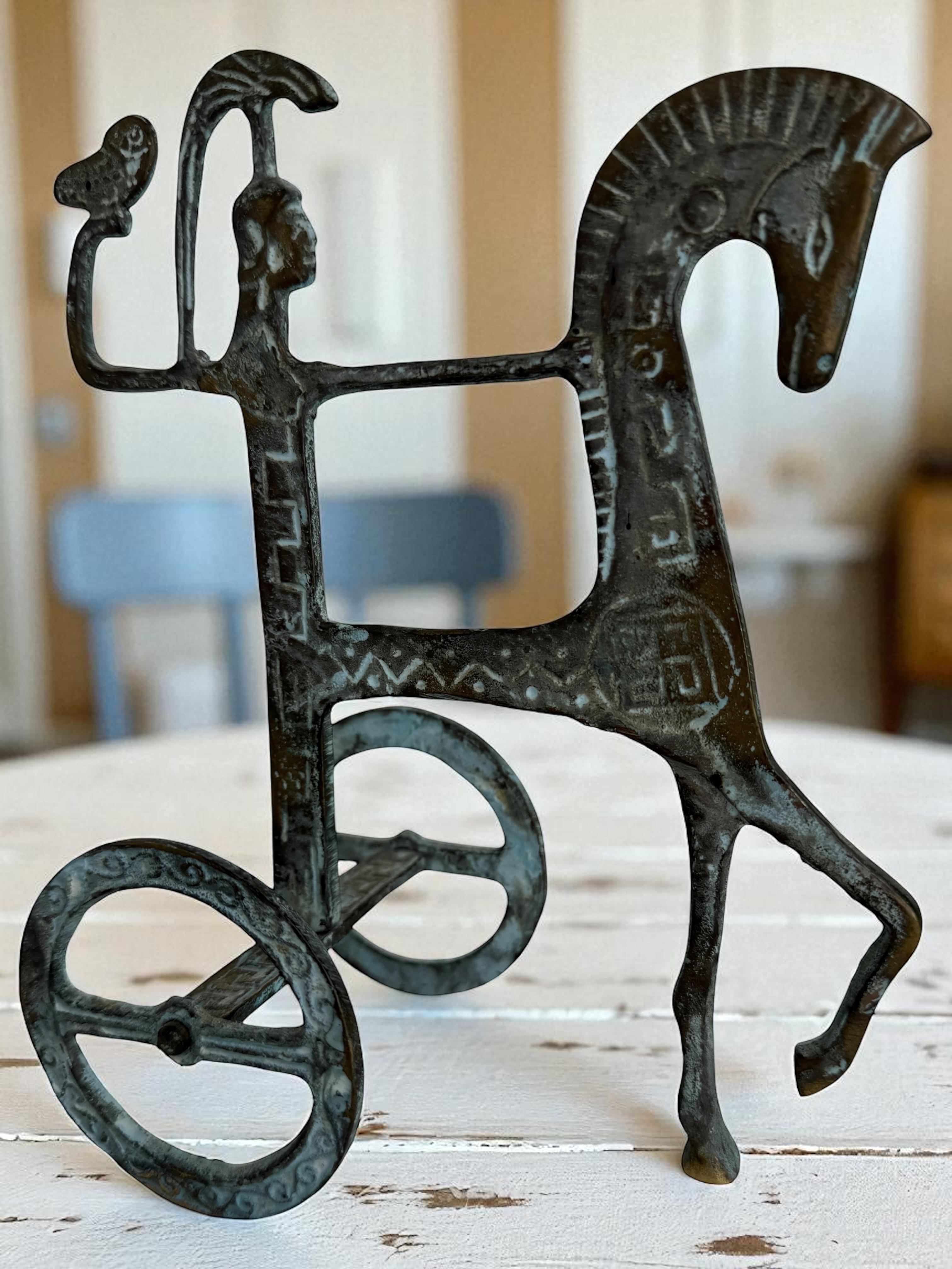 Scultura etrusca in ottone con cavallo e carro, Grecia, Italia, vintage anni '70 in vendita 2