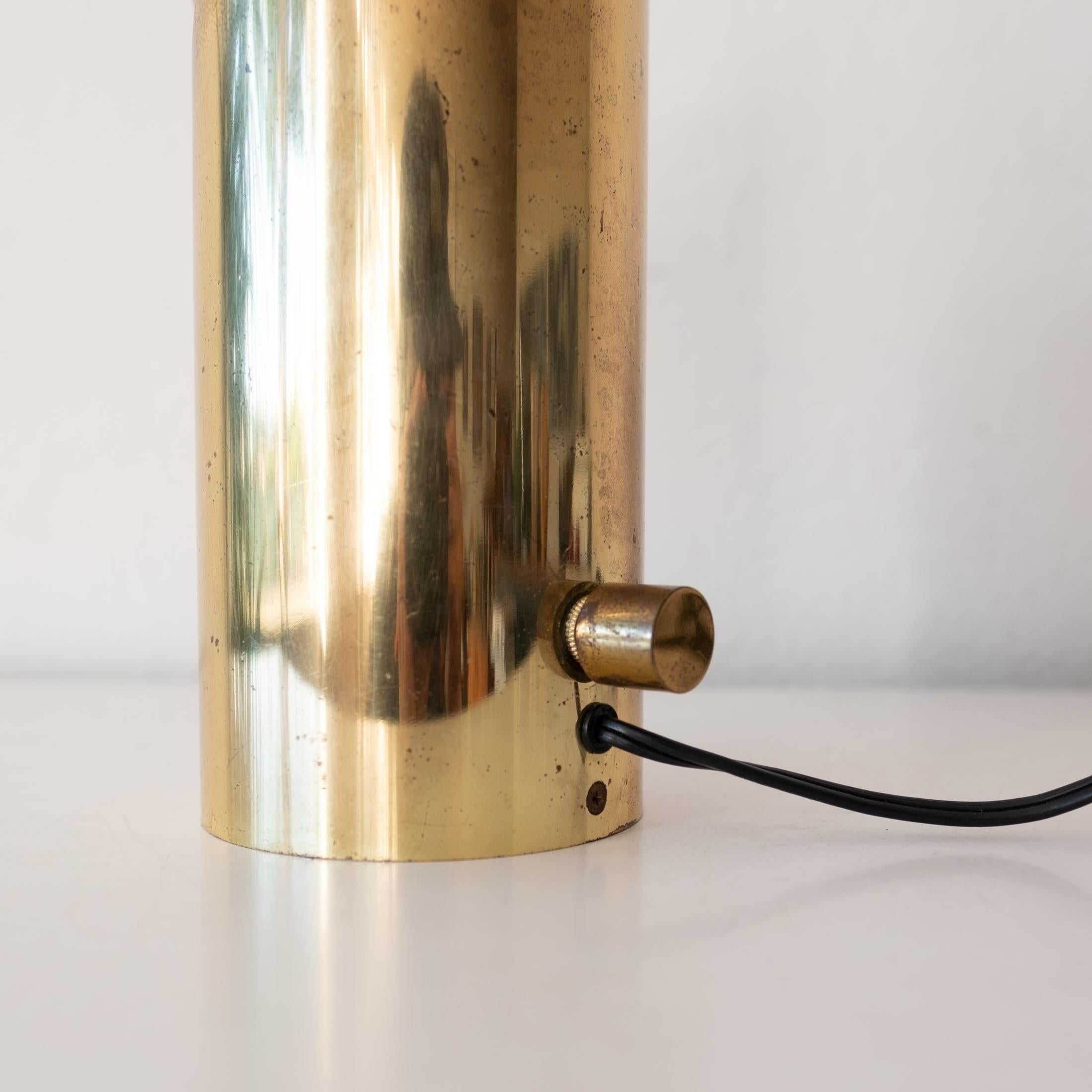 Brass Eyeball Table Spotlight Lamp by Angelo Lelli for Arredoluce For Sale 3