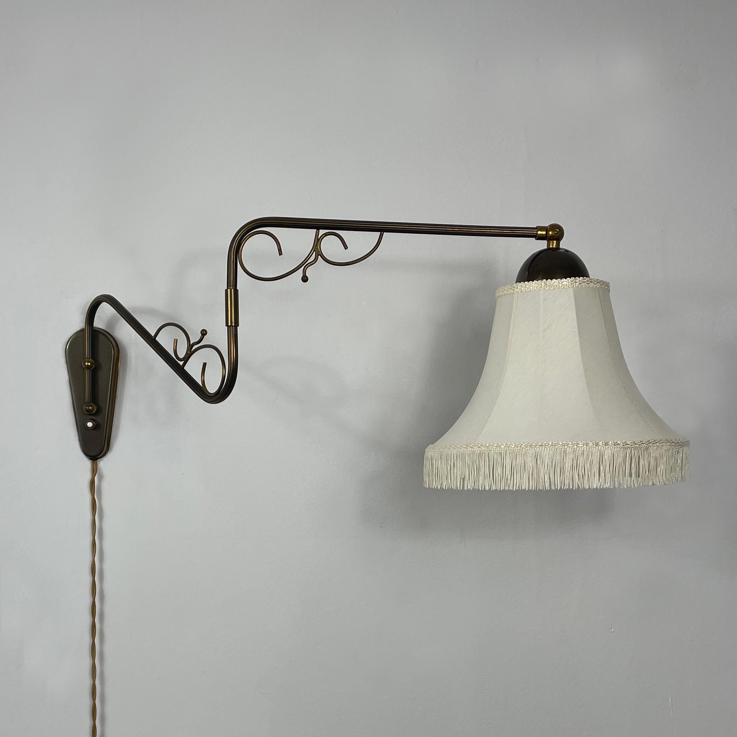 Applique articulée en laiton et tissu, Suède, années 1940 en vente 4