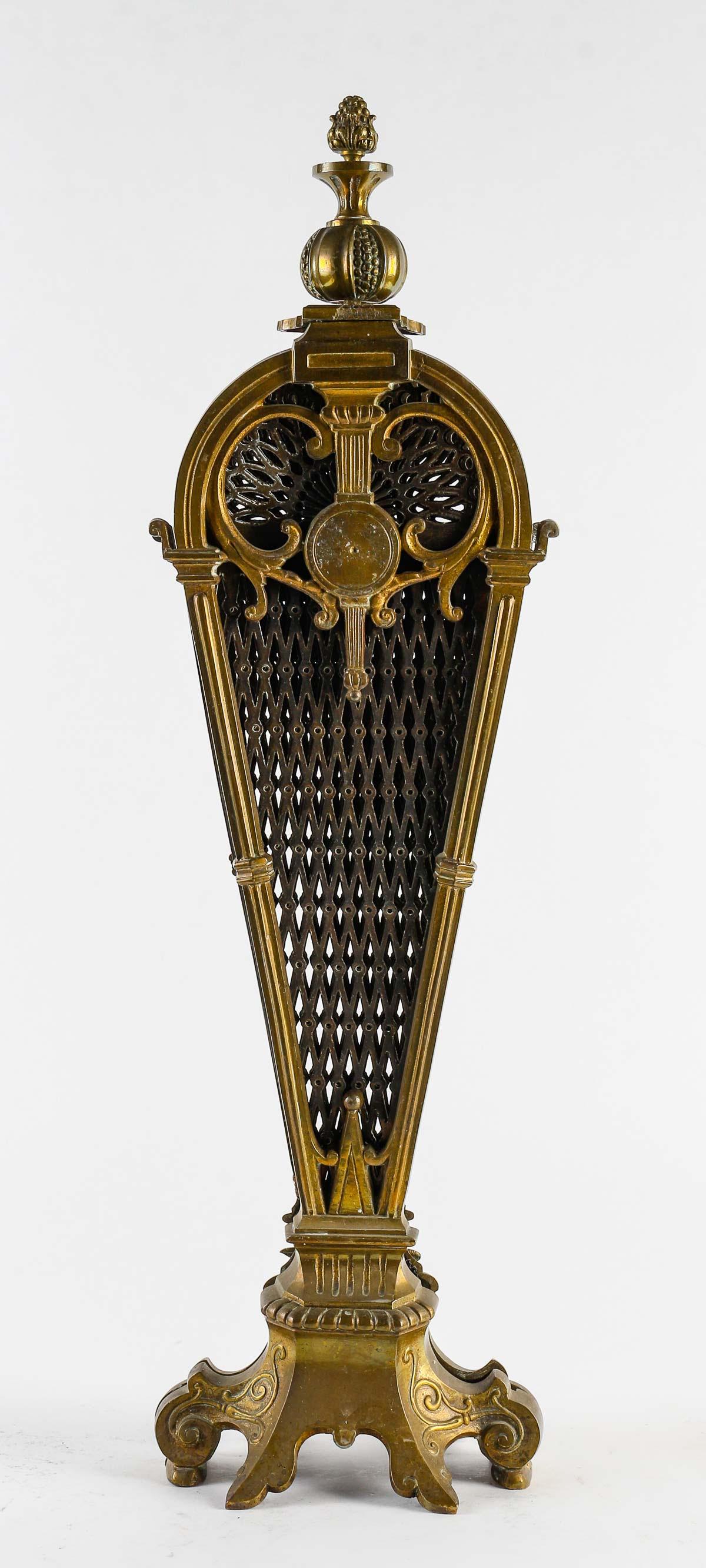 Brass Fan Fire Screen, 19th Century, Napoleon III Period. 5