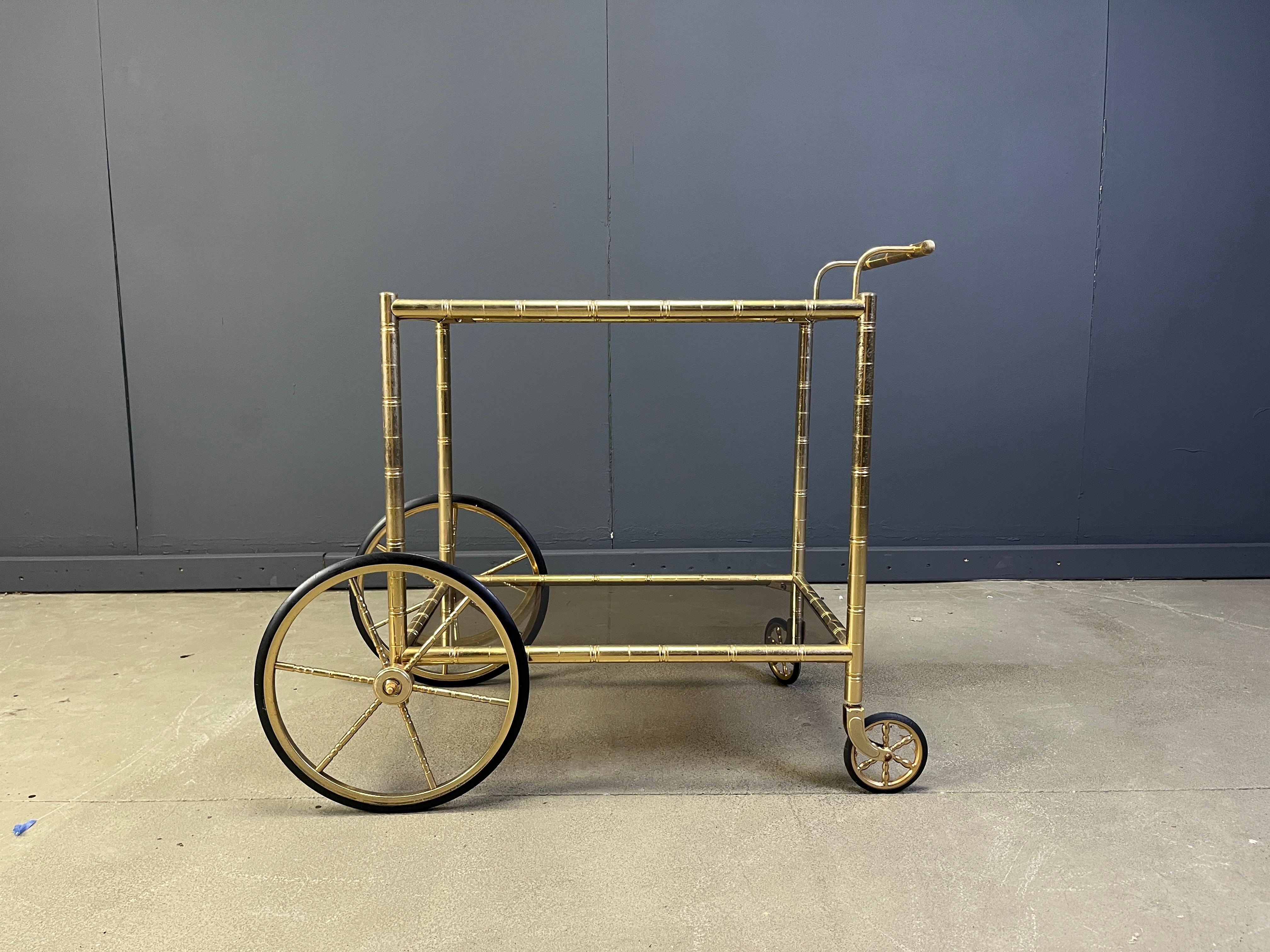 Carrello da bar in ottone e finto bambù, Orsenigo Italia, anni '70 in vendita 2