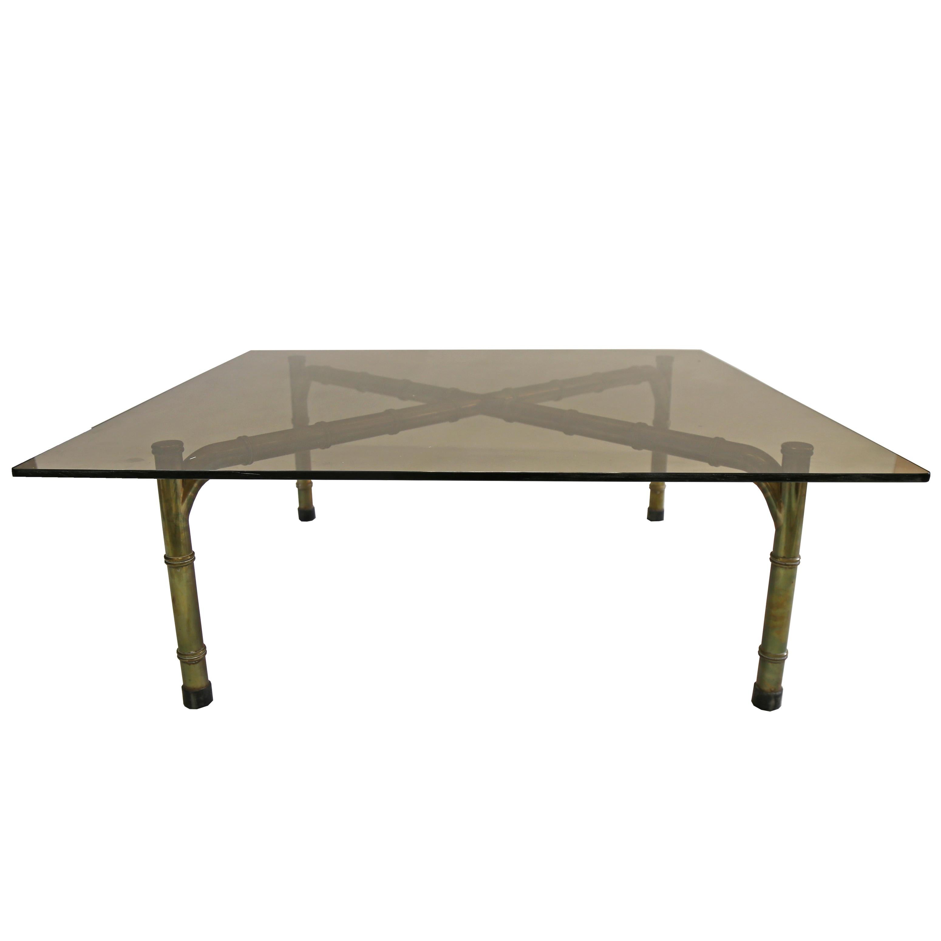 Milieu du XXe siècle Table basse française en laiton et faux bambou 1960 en vente