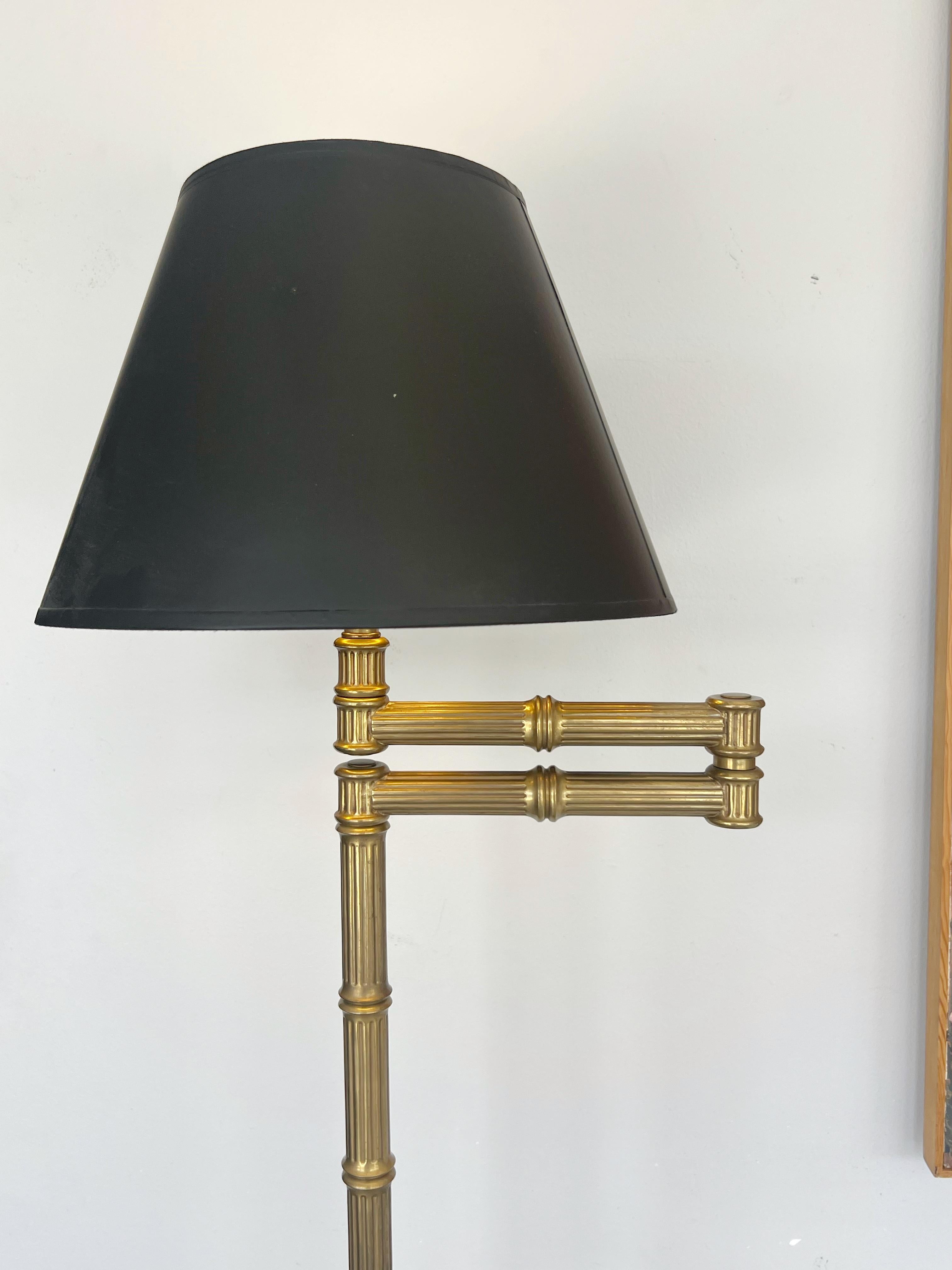 Lampada da terra in finto bambù in ottone di Chapman 1975 in vendita 5