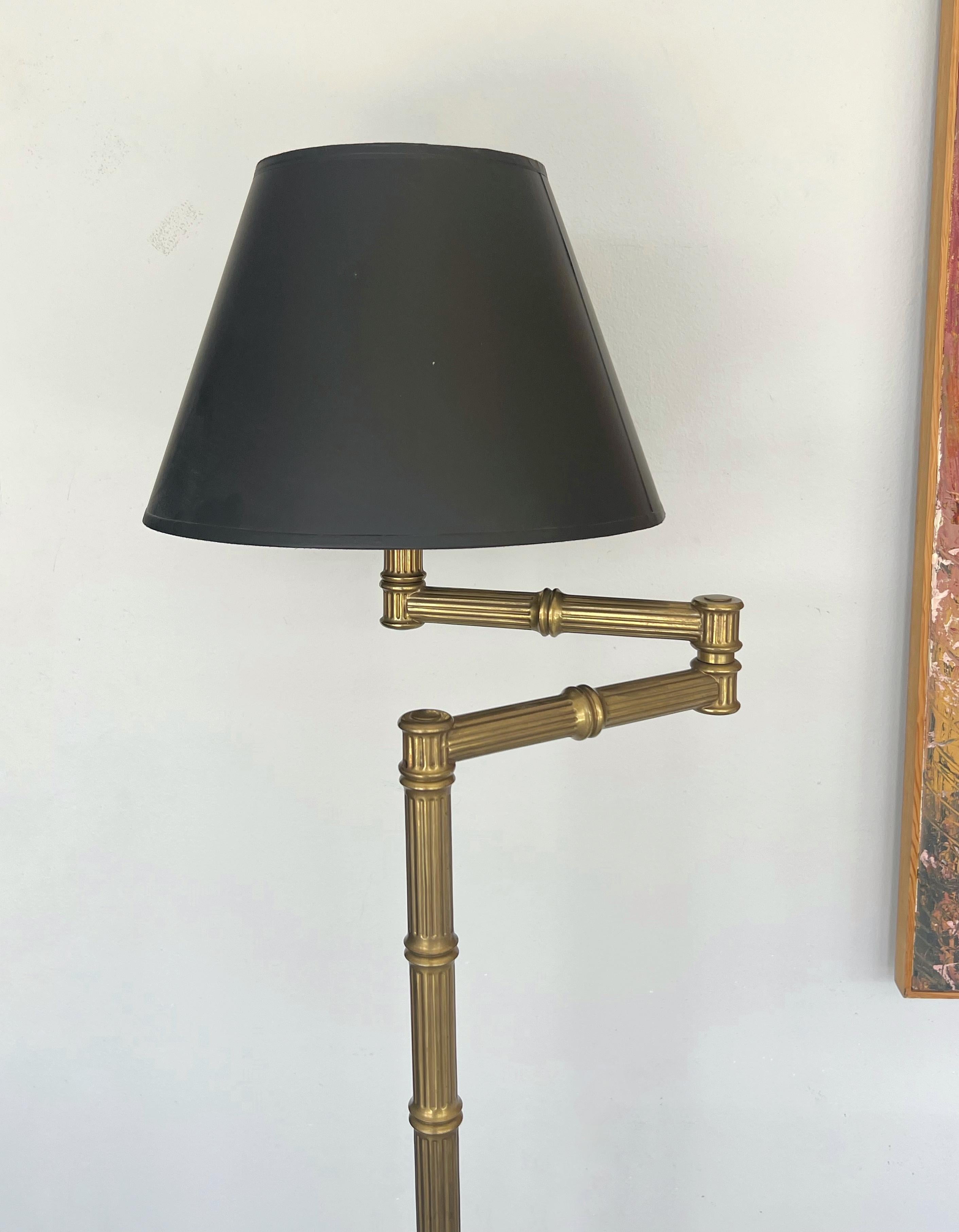 Americano Lampada da terra in finto bambù in ottone di Chapman 1975 in vendita