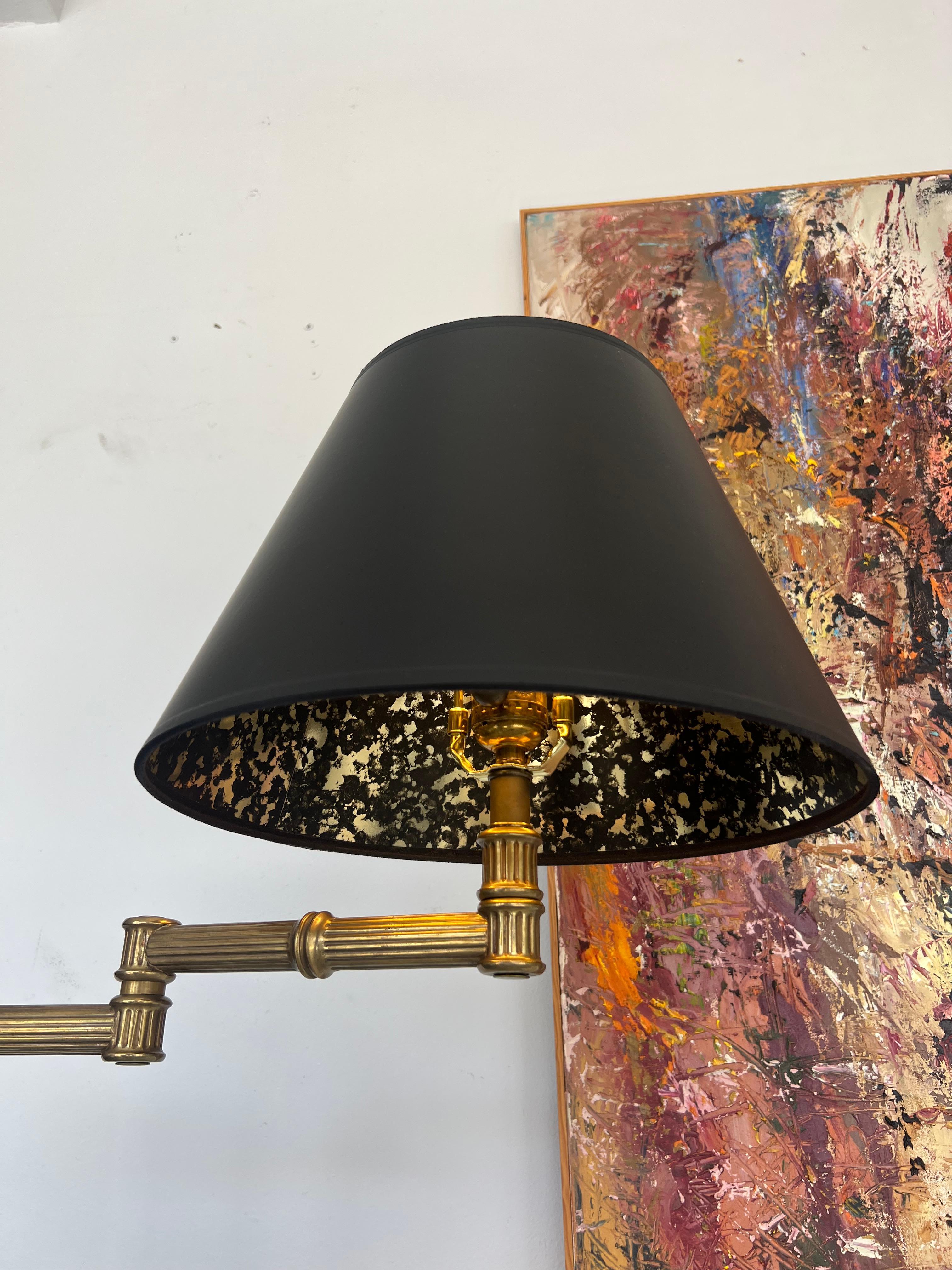 Lampada da terra in finto bambù in ottone di Chapman 1975 in vendita 1