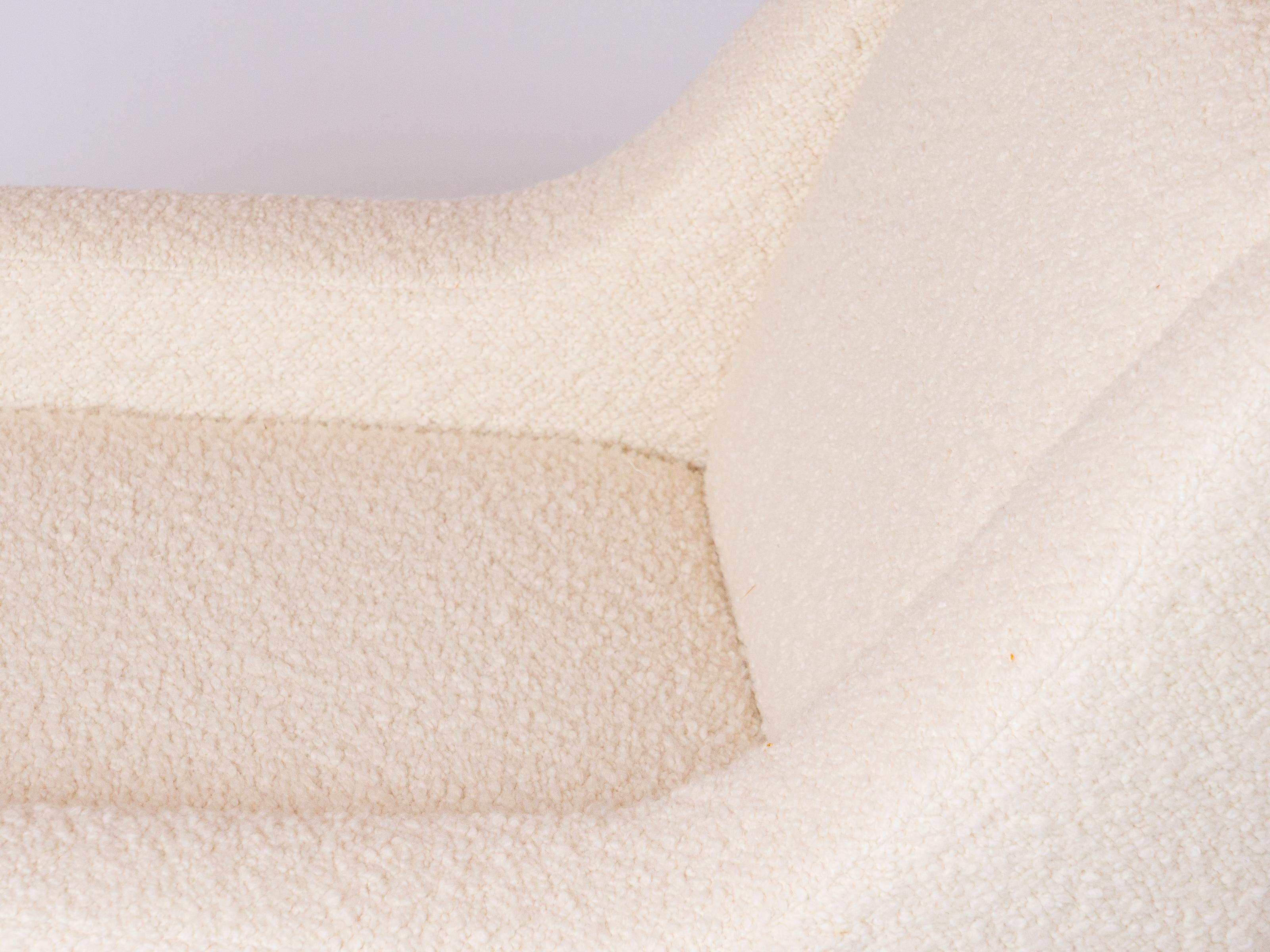 Brass Feet and Off White Bouclé Sleek Armchair by Airborne - France 1970's For Sale 1