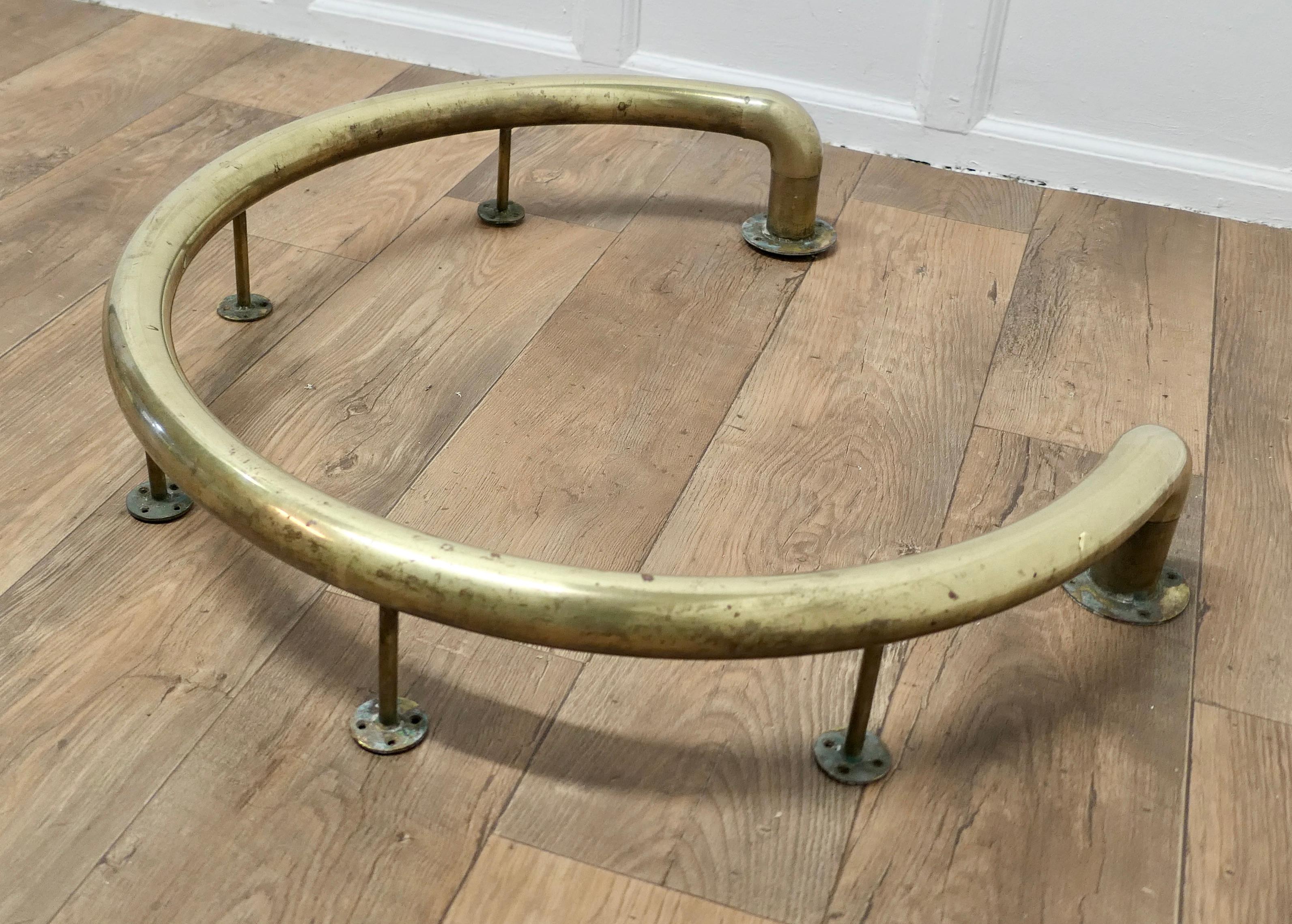 Brass Fender for a Round Free Standing Cast Iron Stove    For Sale 1