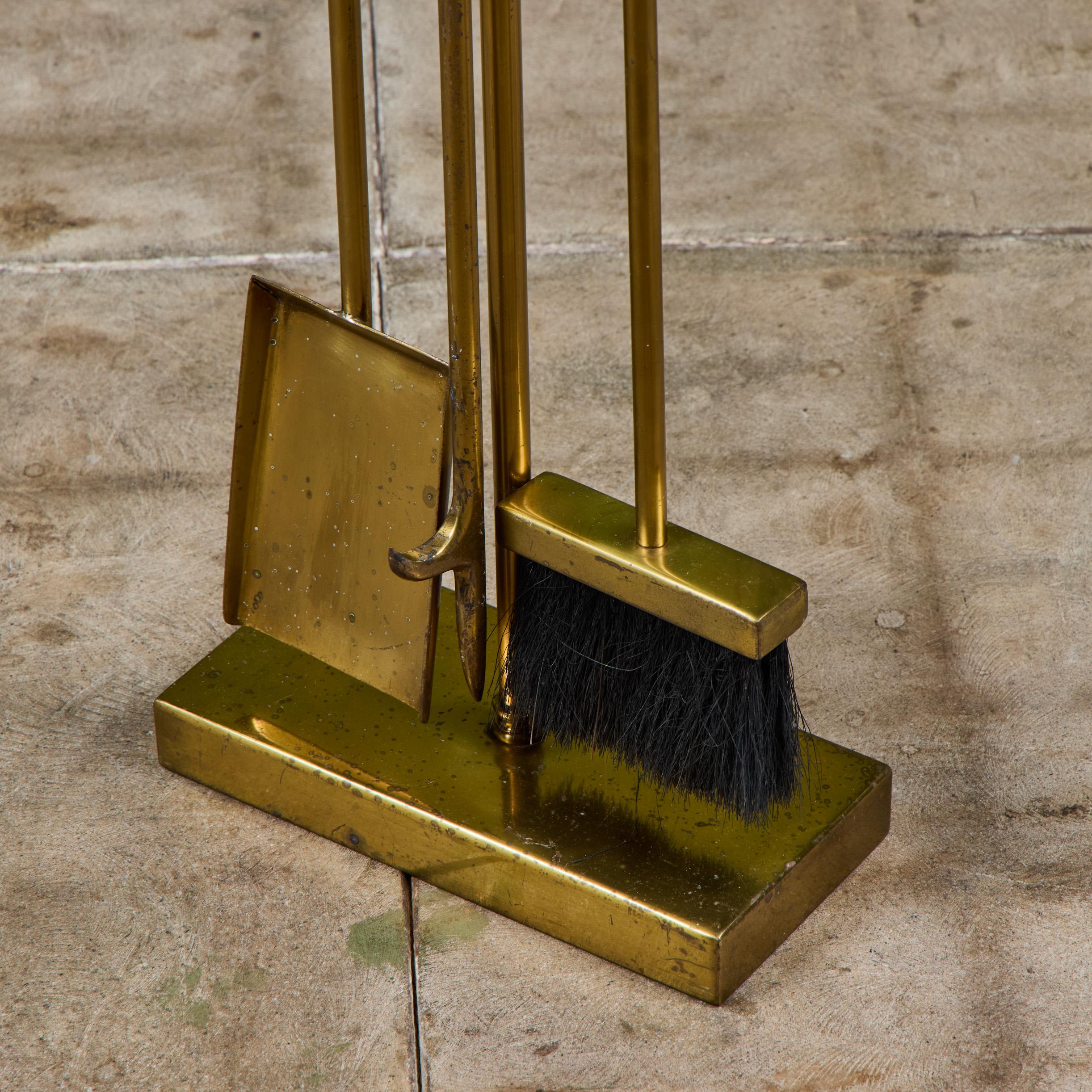 Minimalist Brass Fireplace Tool Set For Sale