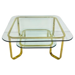 Mesa baja de latón de 2 pisos al estilo de Milo Baughman