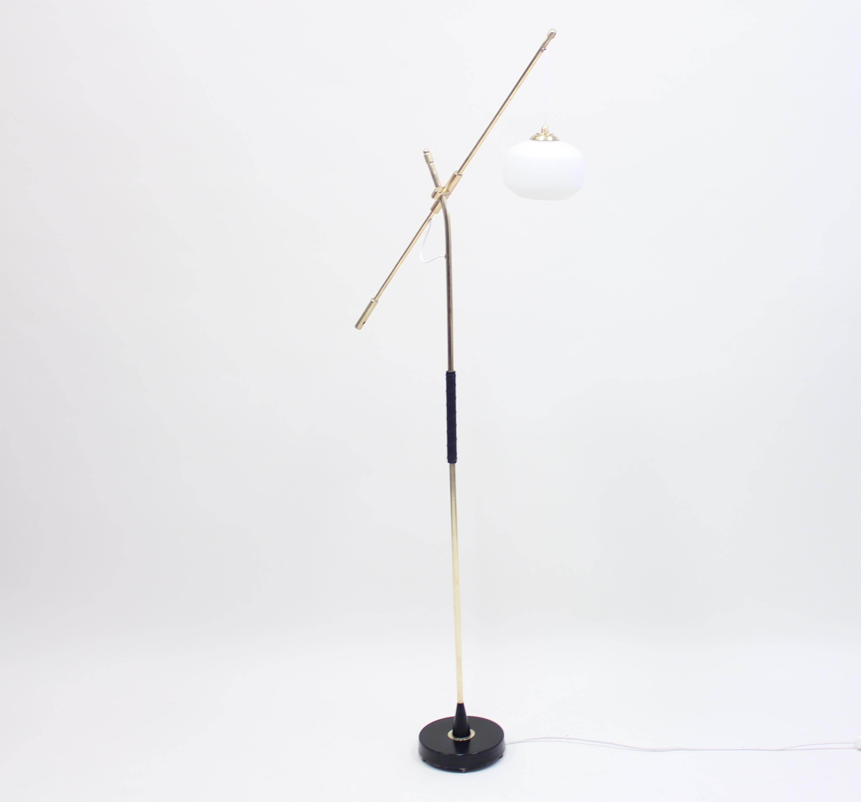 Brass Floor Lamp by Falkenbergs Belysning, 1950s In Good Condition In Uppsala, SE