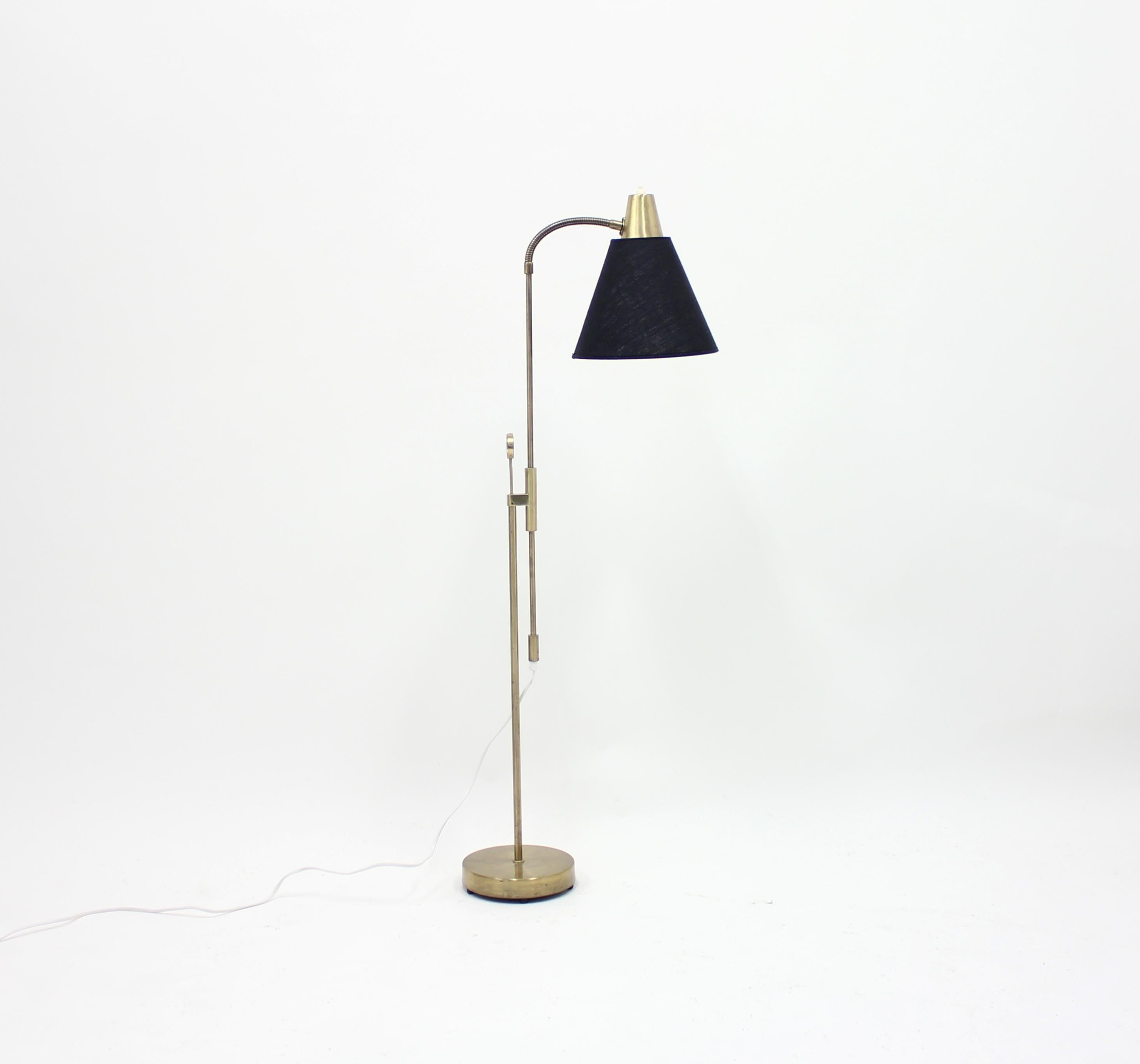 Brass Floor Lamp by Falkenbergs Belysning, 1950s In Good Condition In Uppsala, SE