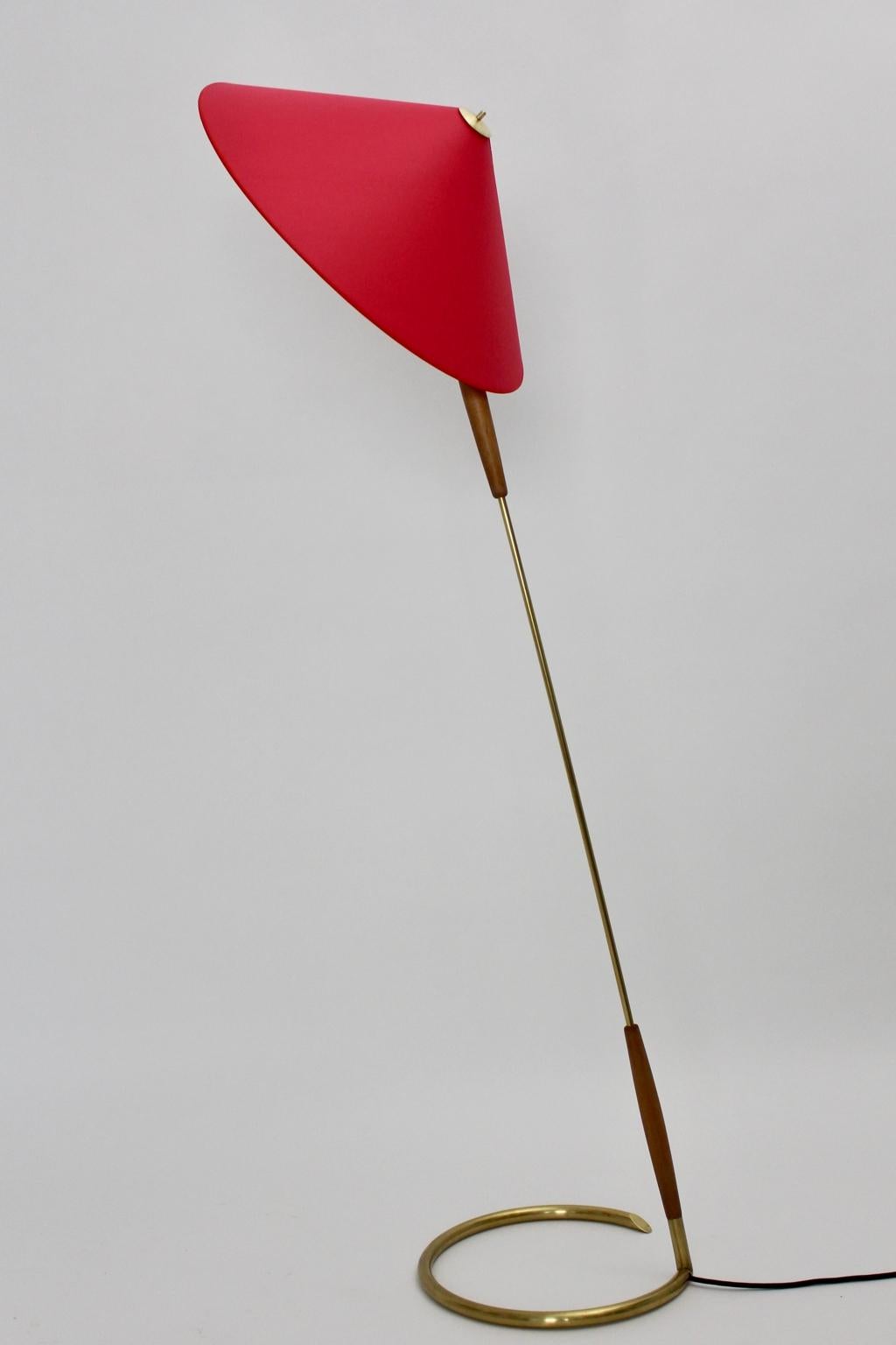 Beech Brass Vintage Floor Lamp attributed to Guiseppe Ostuni, Italy, circa 1940 For Sale