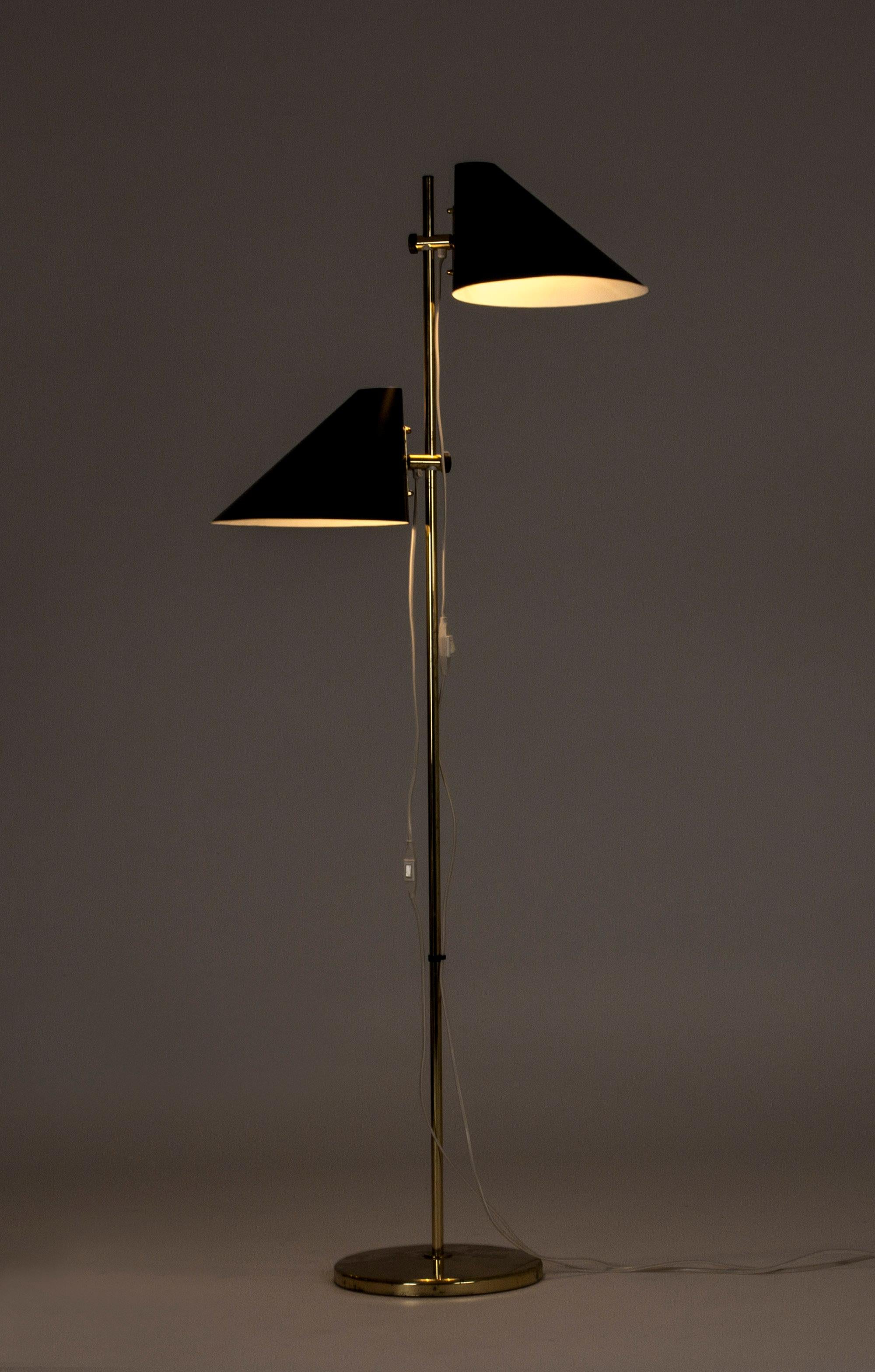 Brass Floor Lamp by Hans-Agne Jakobsson In Good Condition In Stockholm, SE