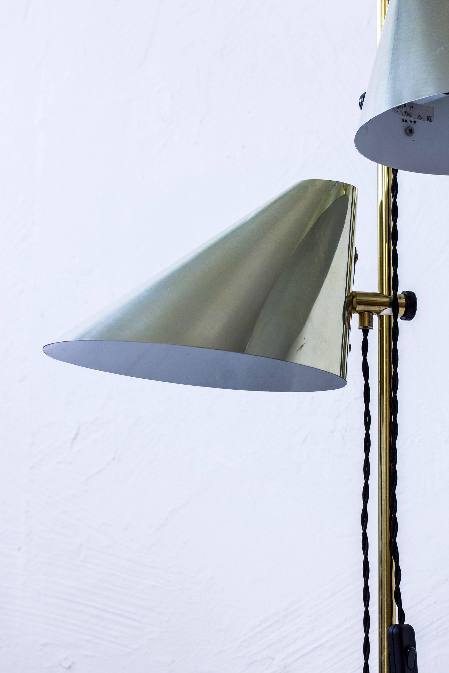 Brass Floor Lamp by Hans-Agne Jakobsson, Sweden, 1970s In Excellent Condition In Hägersten, SE