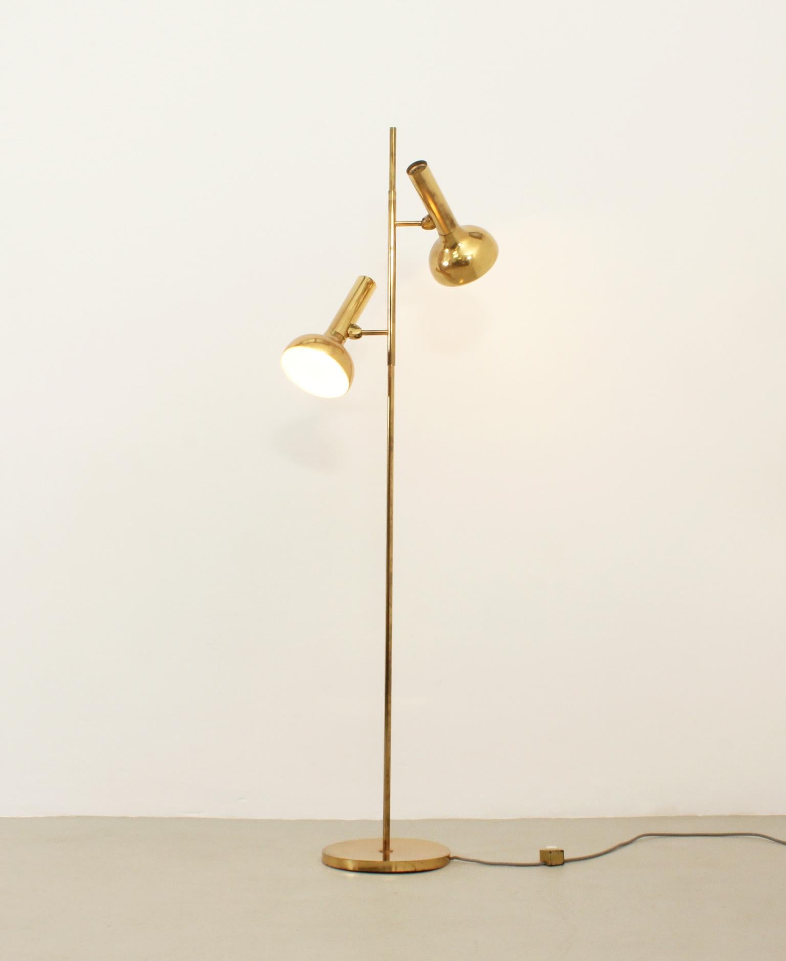 Brass Floor Lamp by Hustadt Leuchten, Germany, 1970's For Sale 8