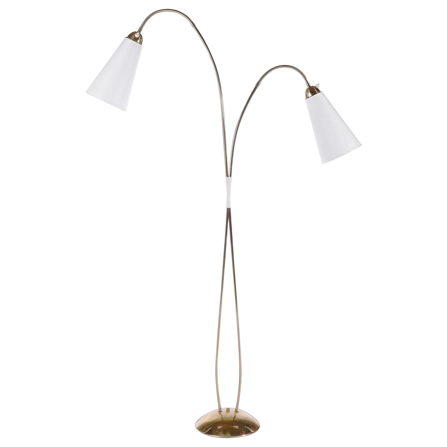 Lampada da terra in ottone di Rupert Nikoll, bracci flessibili, Austria, 1960