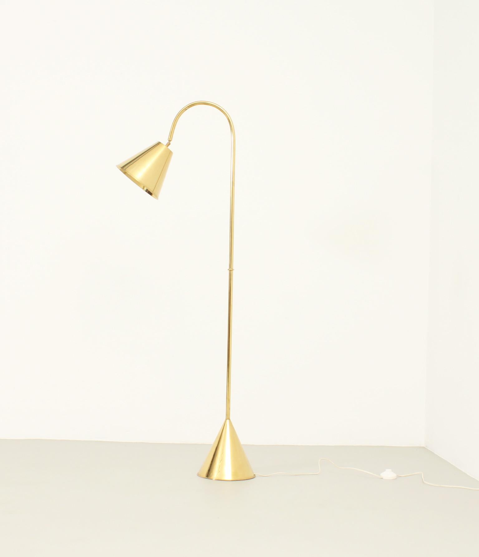 Brass Floor Lamp by Valenti, Spain, 1950's In Good Condition In Barcelona, ES
