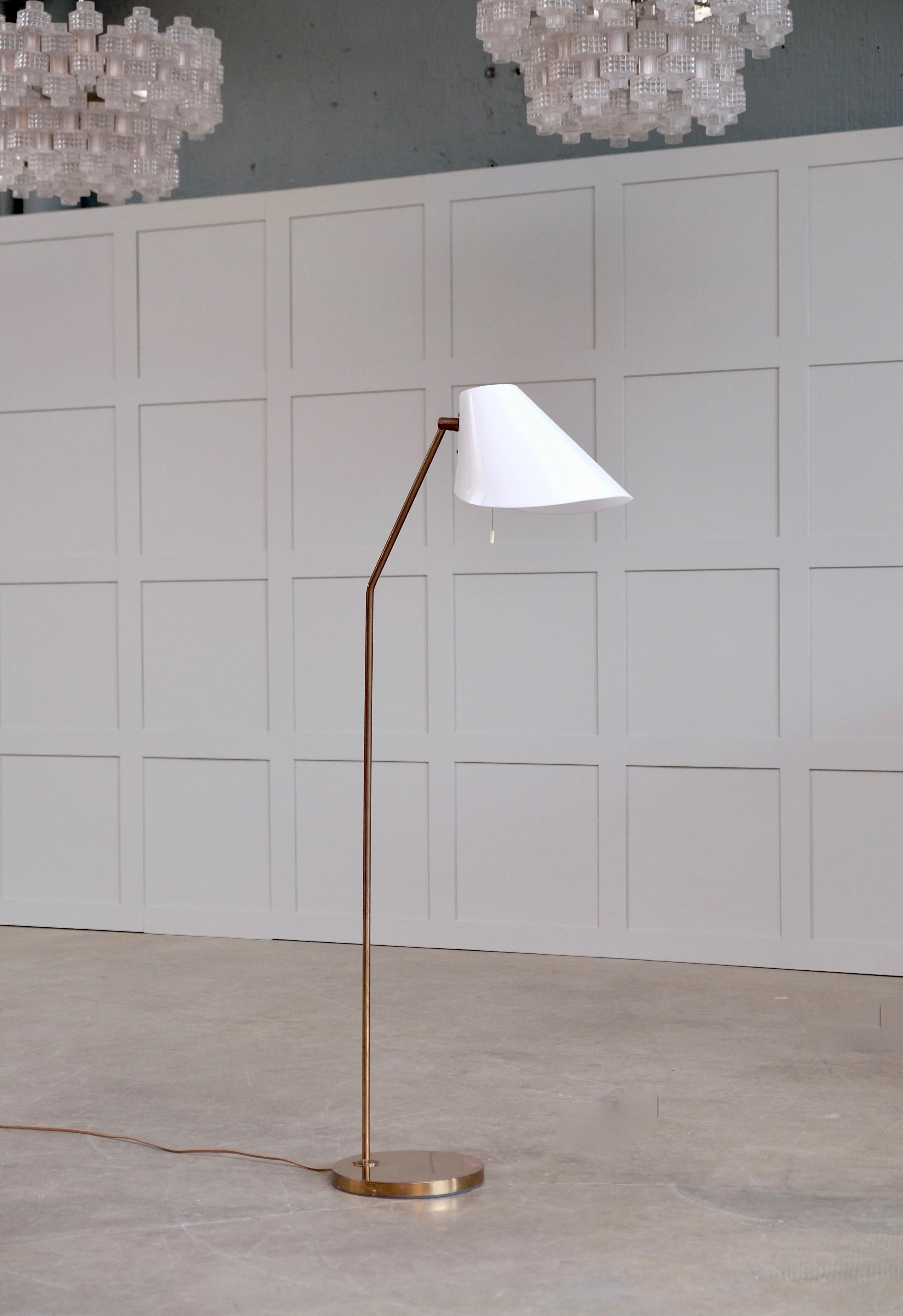 Brass Floor Lamp G-191 by Bergboms, 1960s 9