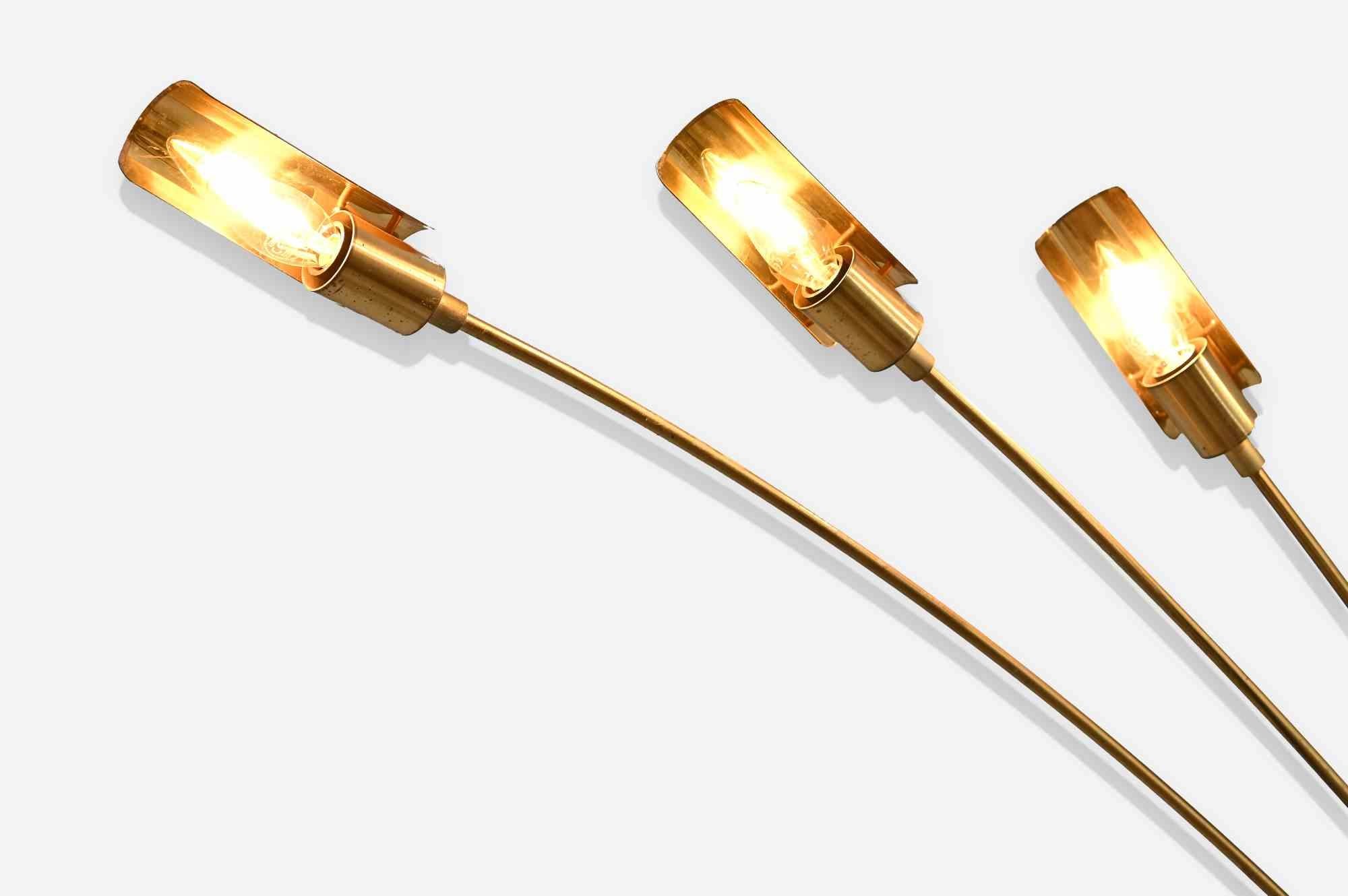 Brass Floor Lamp, Italian Production, Mid of 20th Century In Good Condition In Roma, IT