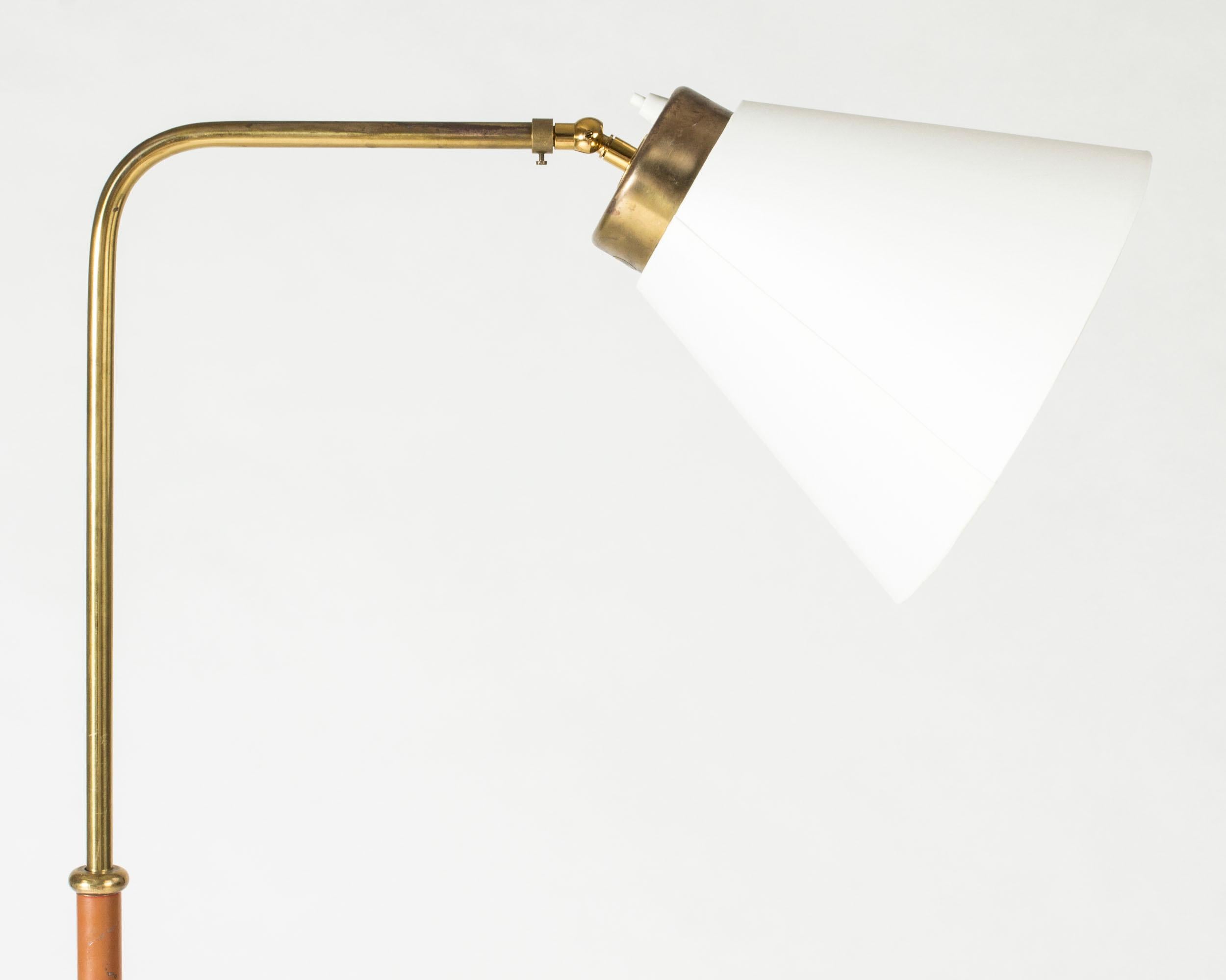 Brass Floor Lamp model #1842 by Josef Frank for Svenskt Tenn, Sweden, 1950s For Sale 1
