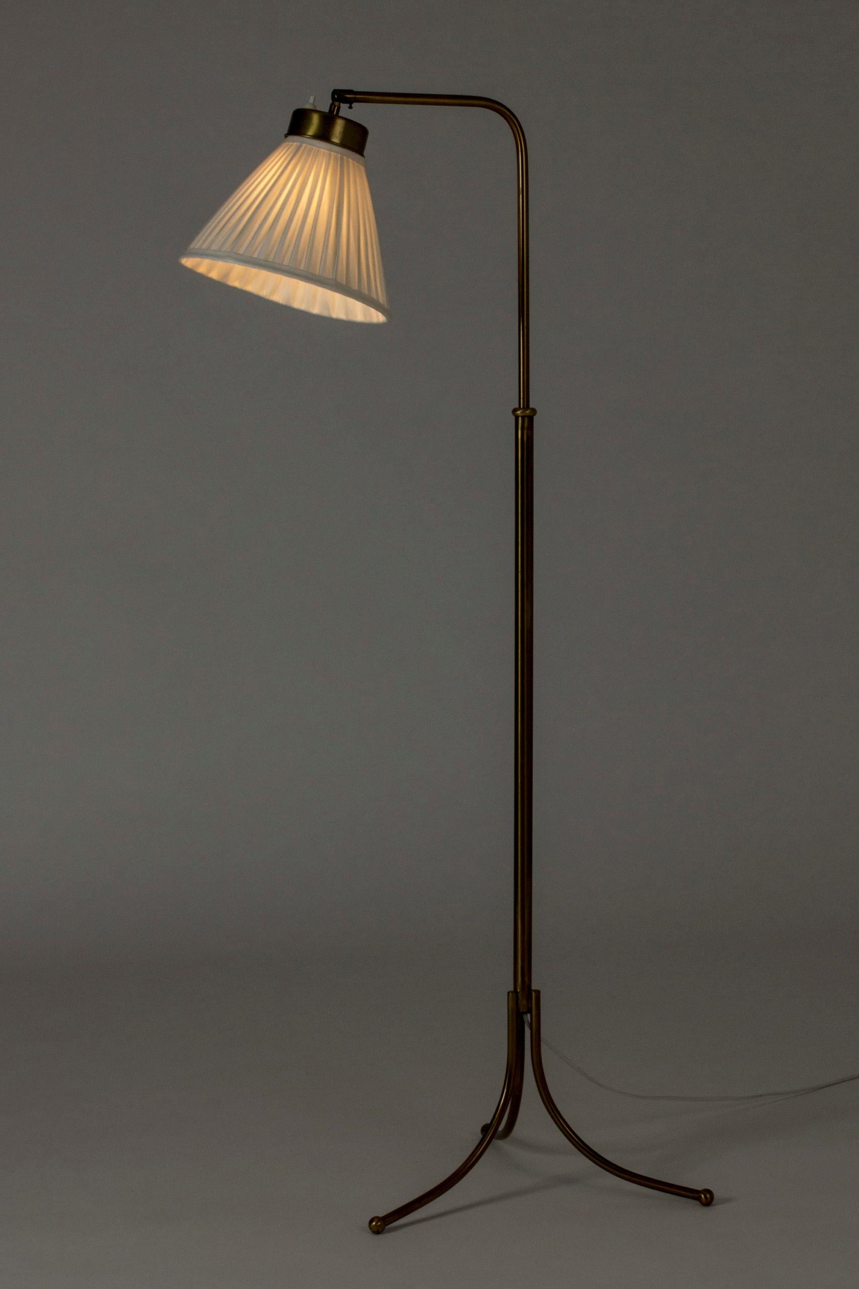 Brass floor lamp by Josef Frank, model 1842. Designed in 1932. Slender stem with nicely curved tripod base, with balls at the ends. Elegant plissé shade.




About Josef Frank: 
Josef Frank was an Austrian-born architect and designer known for