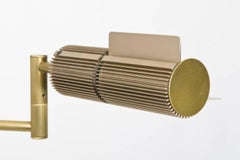 Lámpara de pie de latón Swisslamps International, 1960