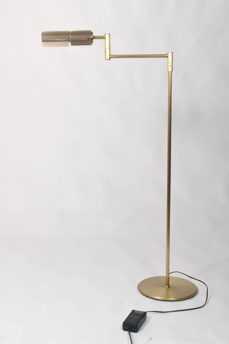 20ième siècle Lampadaire en laiton Swisslamps International, 1960 en vente
