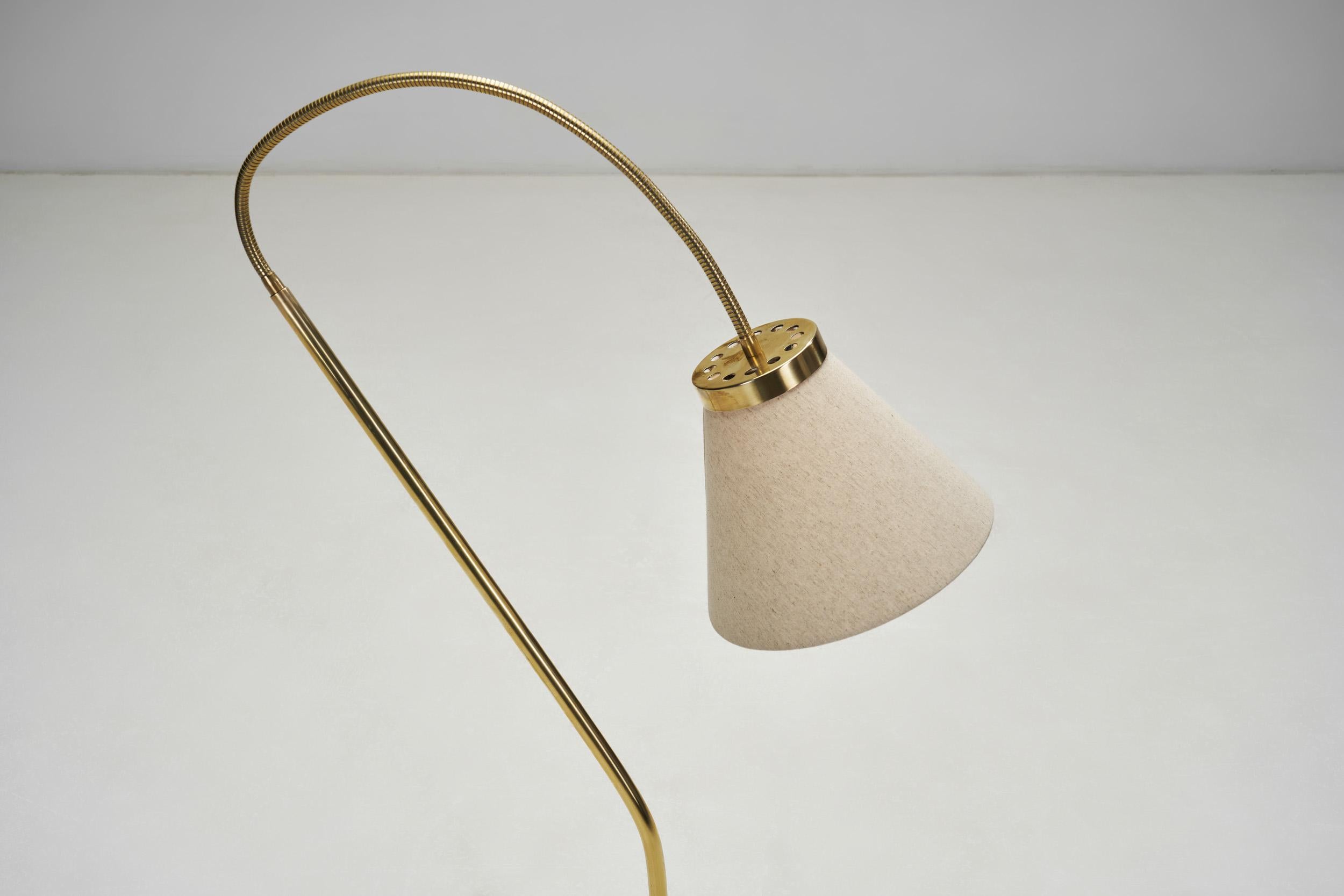 Brass Floor Lamp with Adjustable Gooseneck for Bergboms, Sweden 1940s For Sale 4