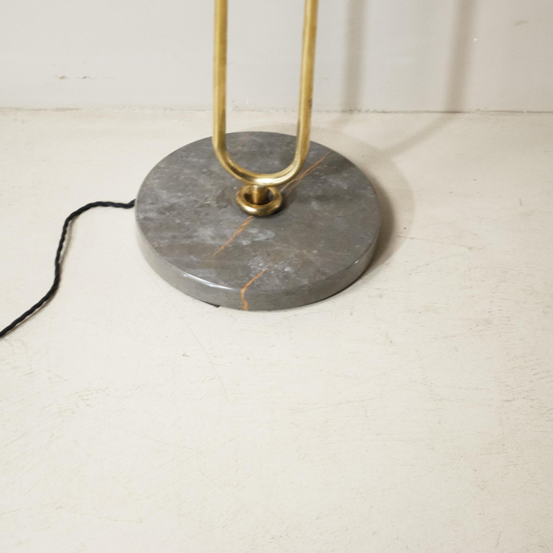 Brass Floor Lamp with Marble Base by Cellule Creative Studio For Sale 5